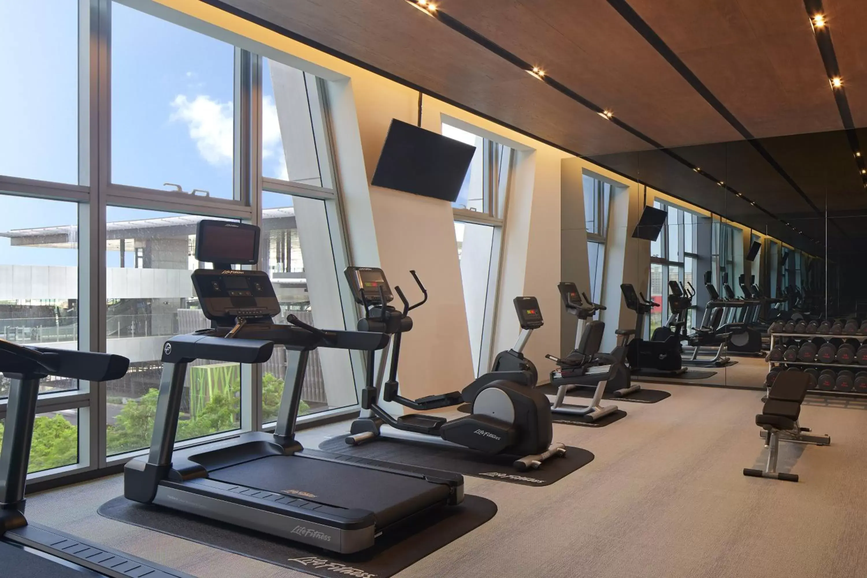 Fitness centre/facilities, Fitness Center/Facilities in Four Points by Sheraton Linkou