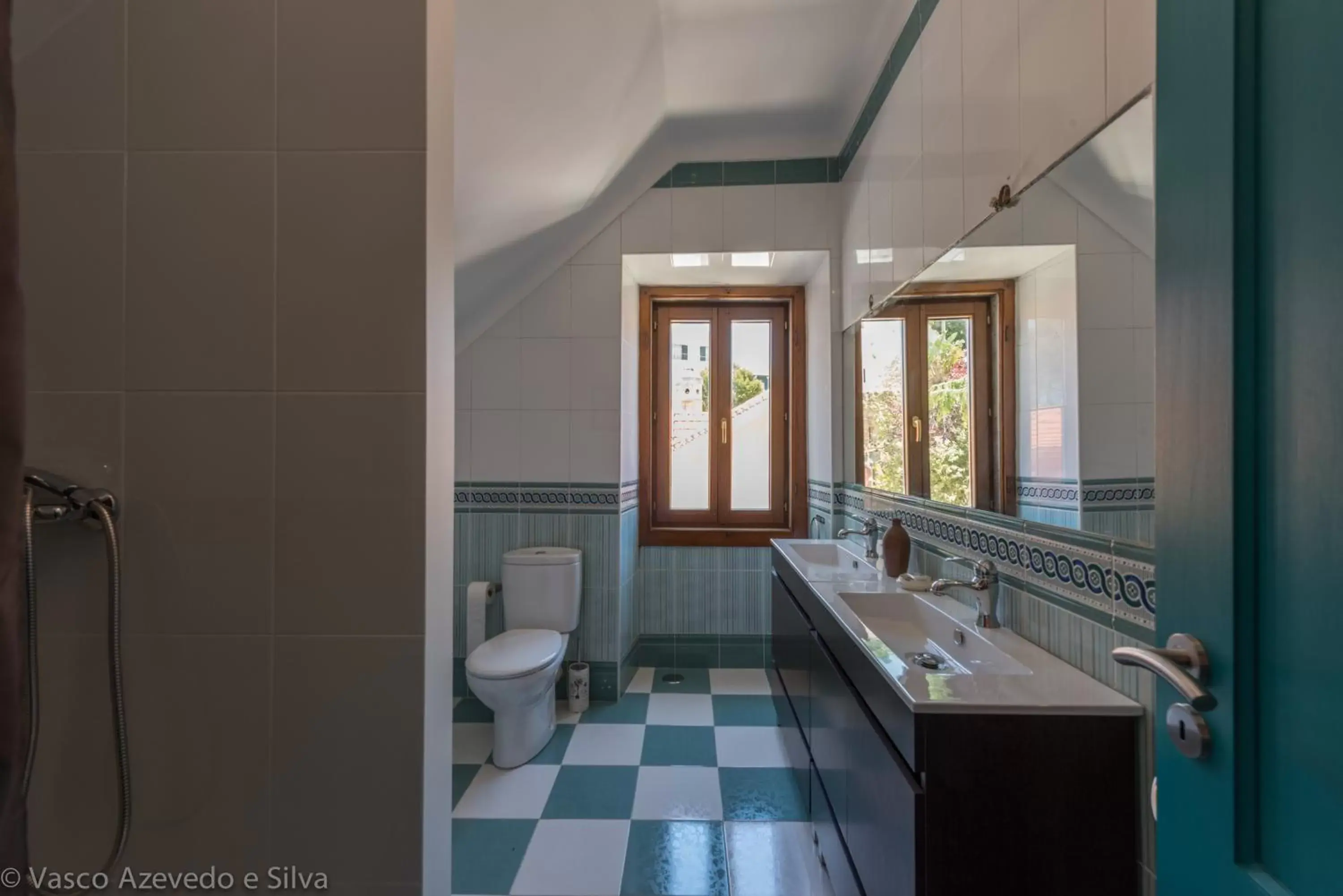 Toilet, Bathroom in Guest House Villa dos Poetas