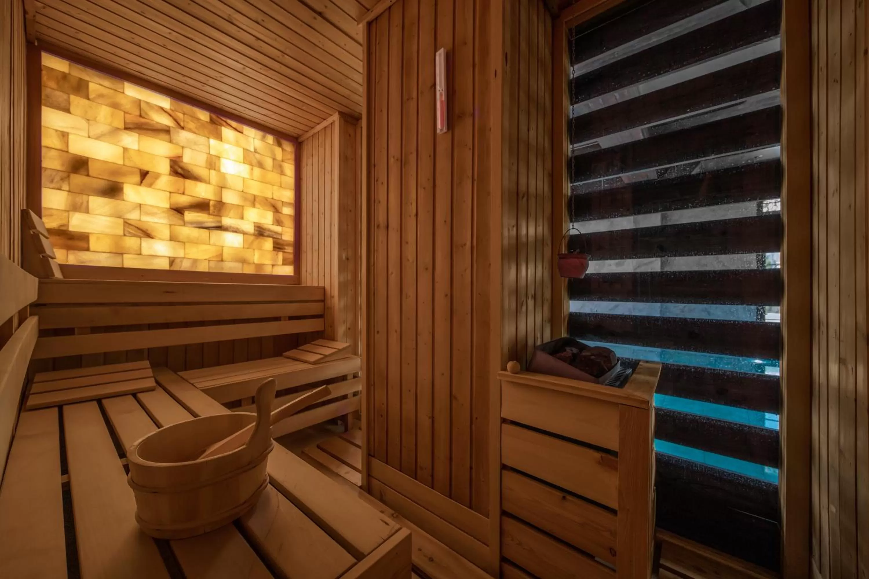 Spa and wellness centre/facilities in Industrial 1853.