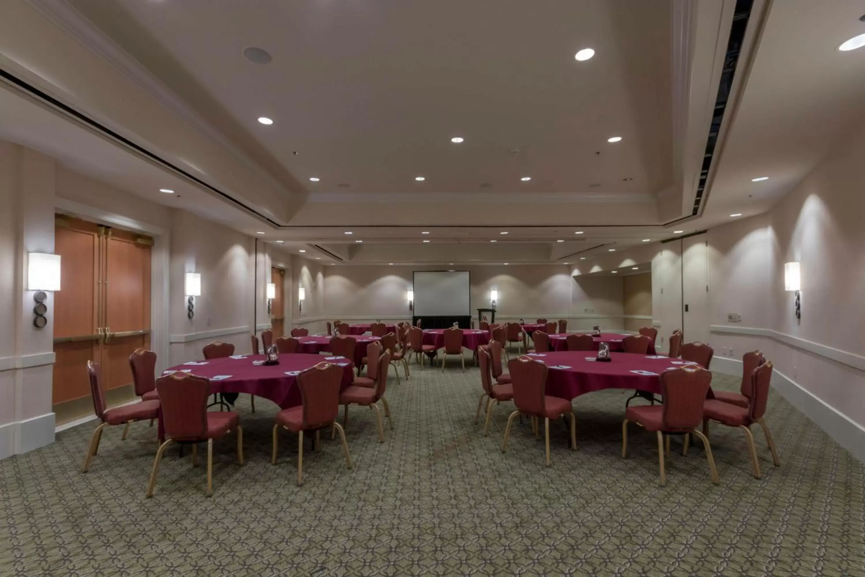 Meeting/conference room, Restaurant/Places to Eat in Scottsdale Marriott at McDowell Mountains