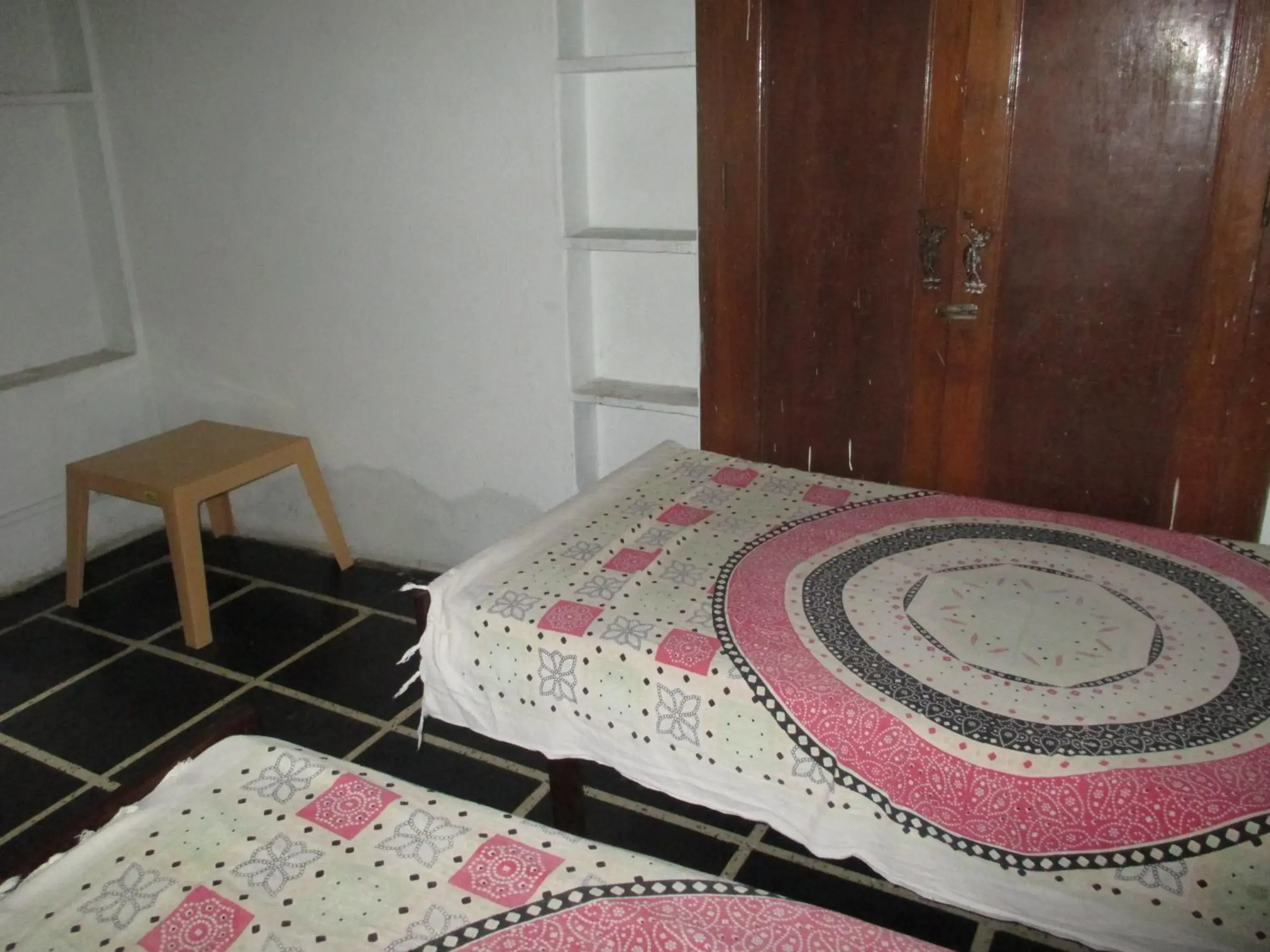 Bed in Udai Haveli Guest House Bed in Udai Haveli Guest House