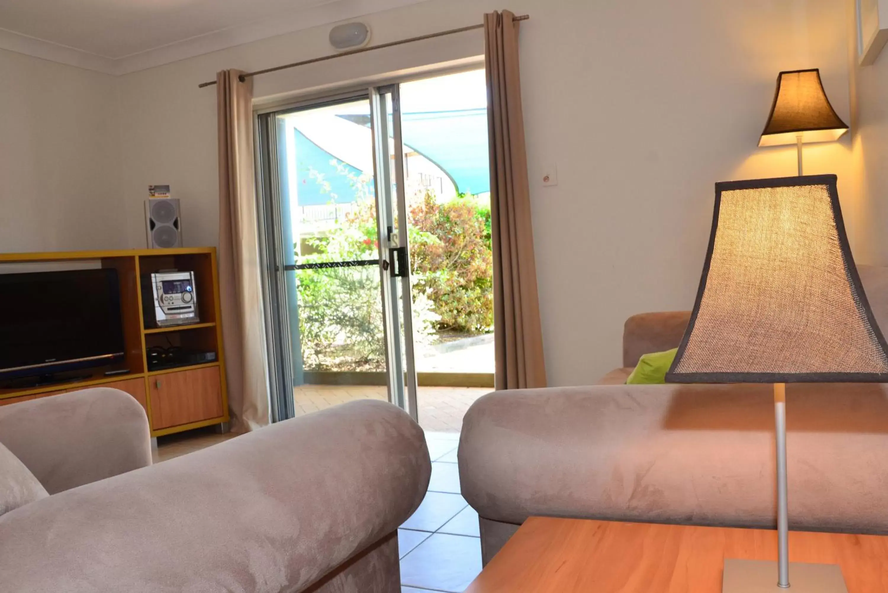 Balcony/Terrace, Seating Area in Arlia Sands Apartments