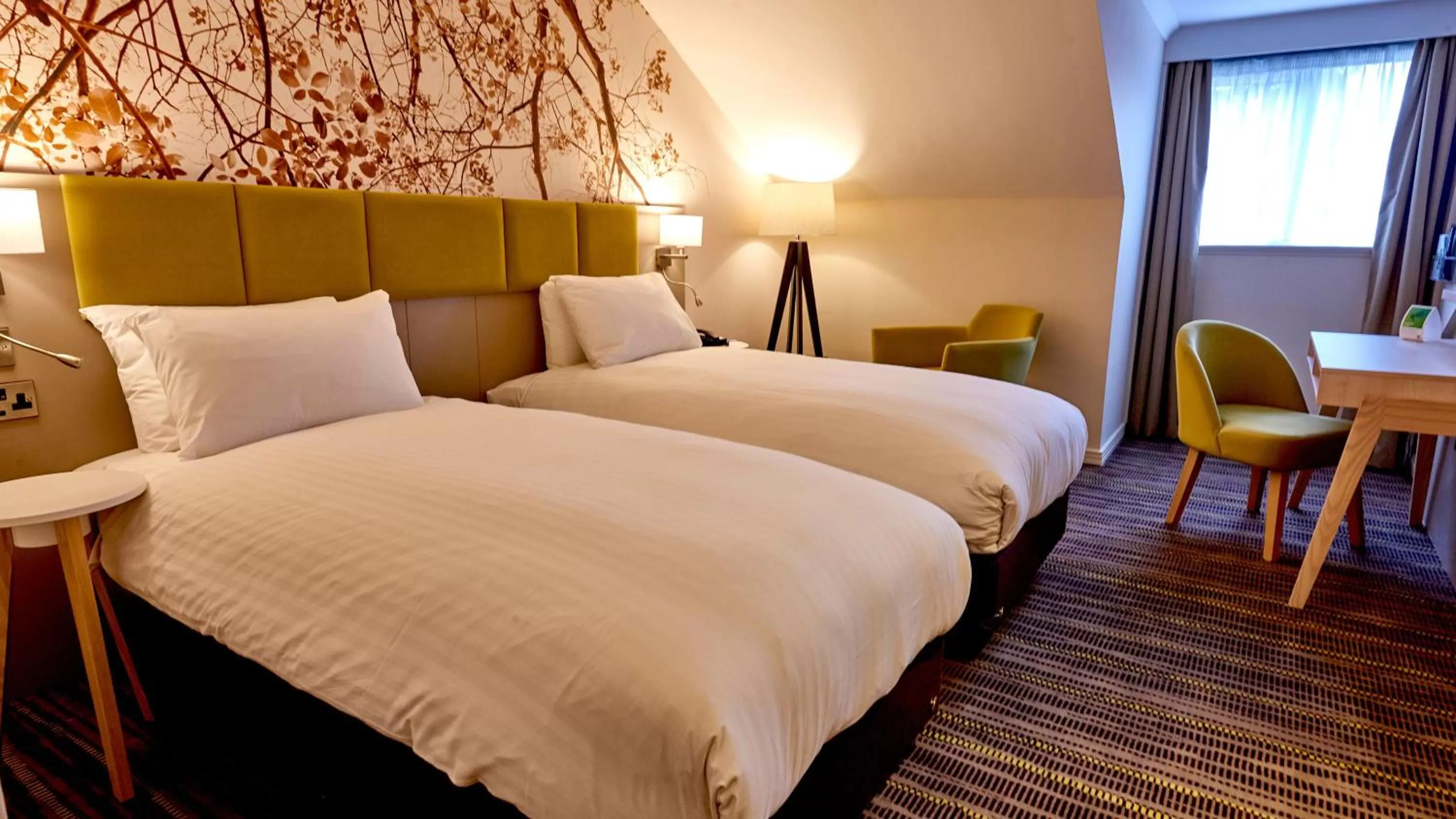 Photo of the whole room in Holiday Inn Northampton West M1 Junc 16 by IHG