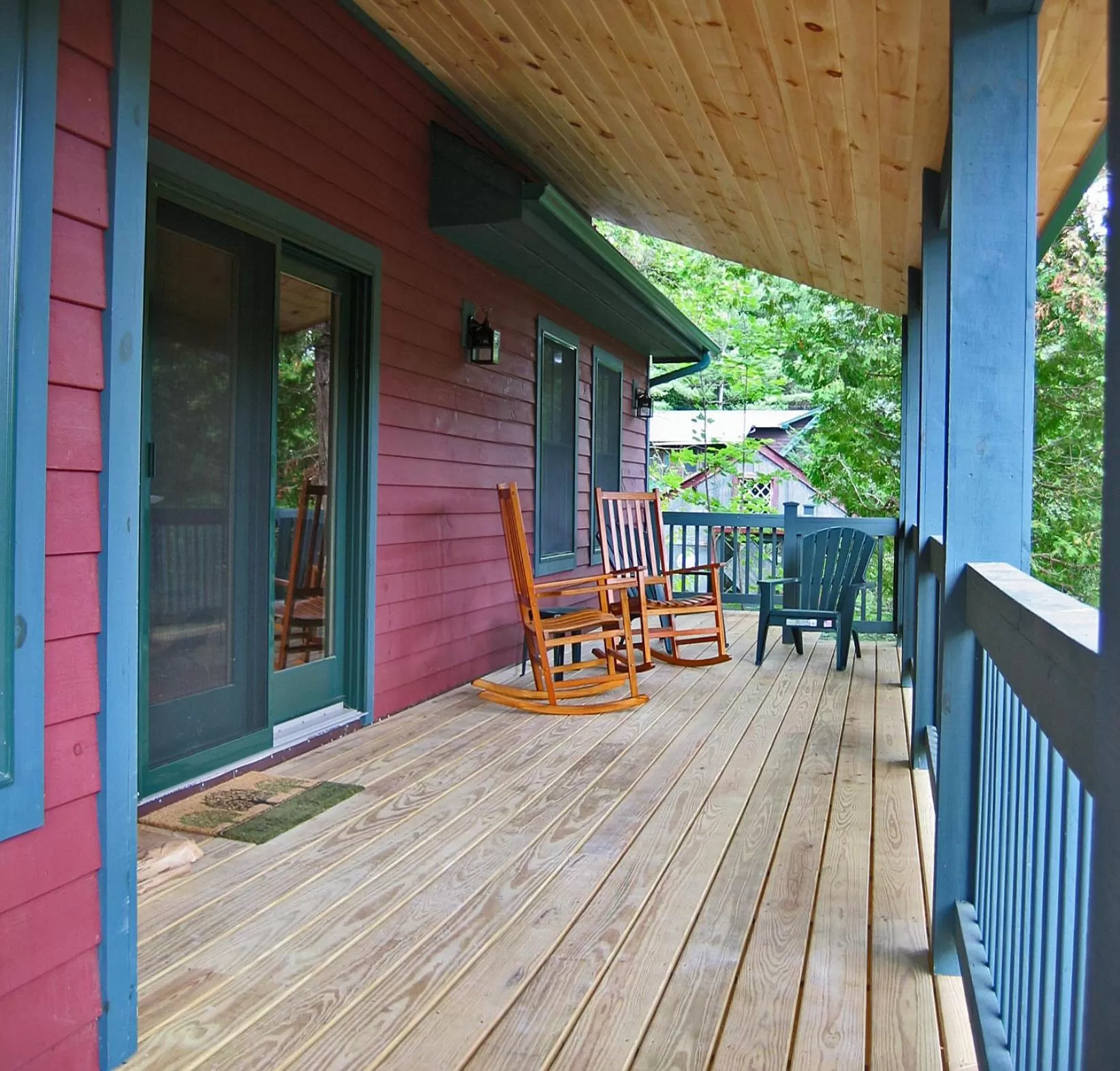 Patio in Trails End Inn