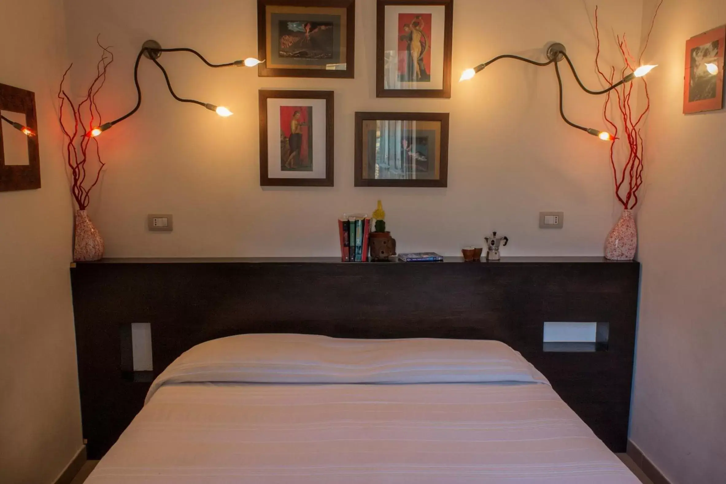 Bedroom, Bed in Cerasiello