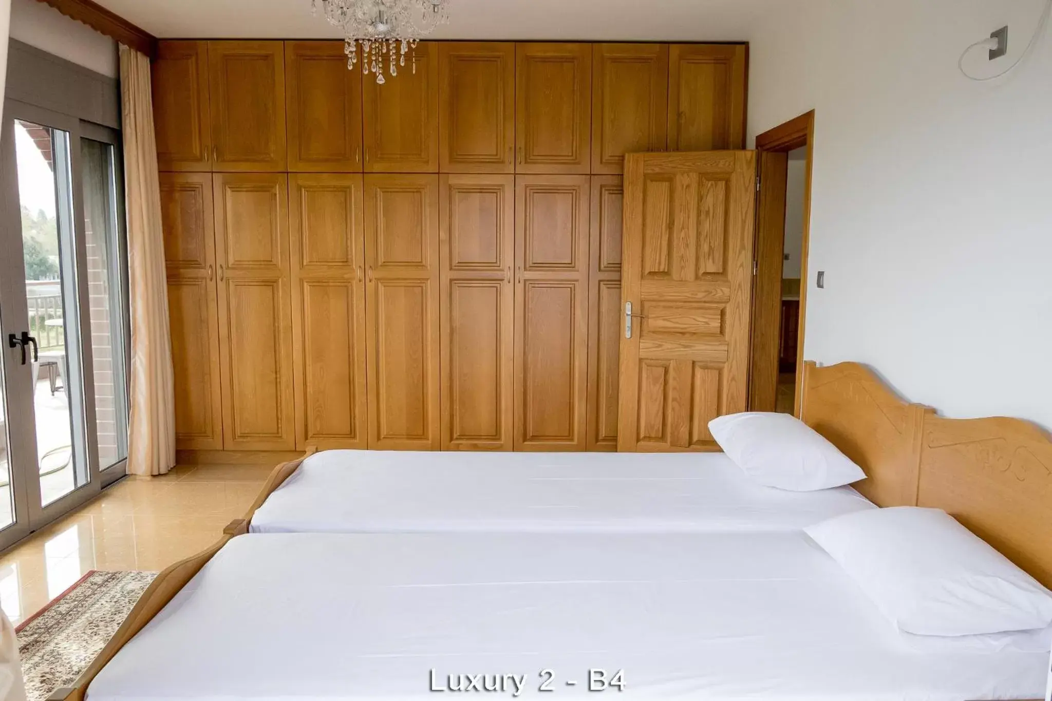 Luxury Family Apartment (4 Adults + 2 Children) in Ionion Star Hotel Luxury Family Apartment (4 Adults + 2 Children) in Ionion Star Hotel