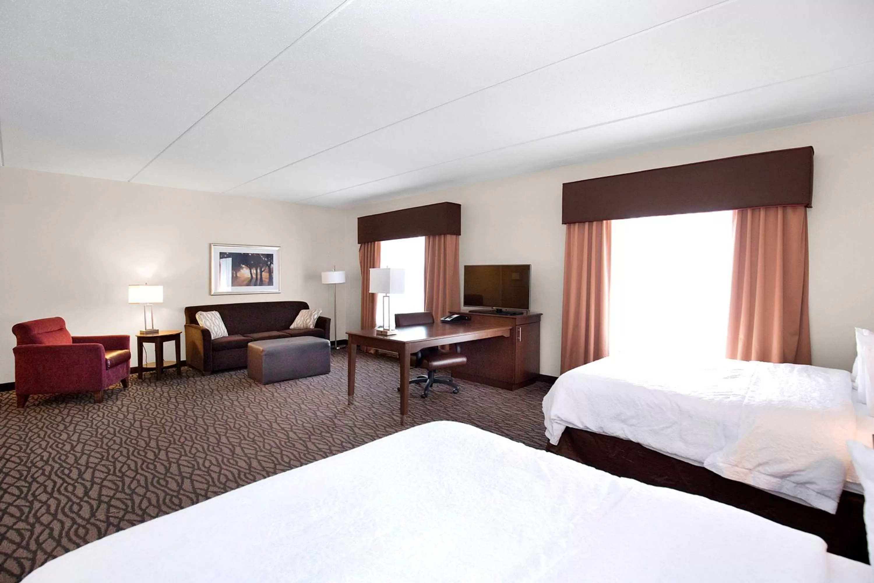 Bed in Hampton Inn Butler