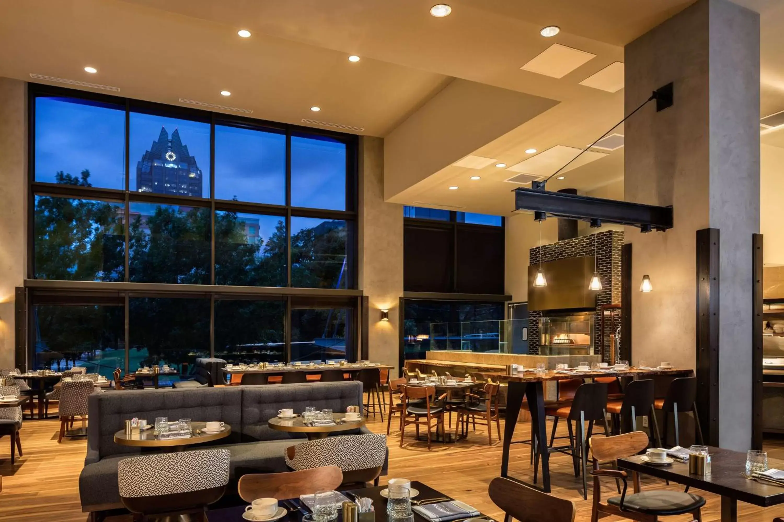 Restaurant/places to eat in Hilton Austin