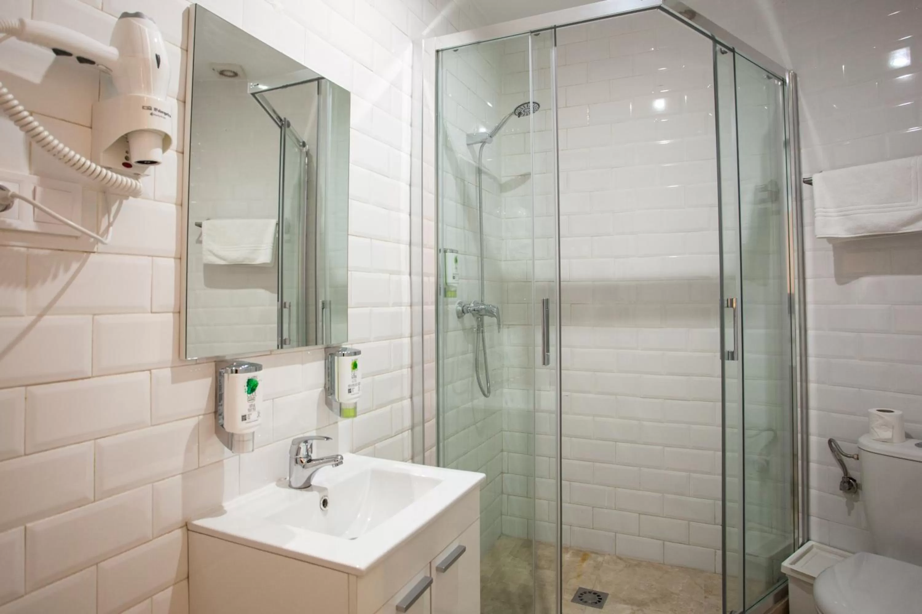 Bathroom in Gran Central Suites