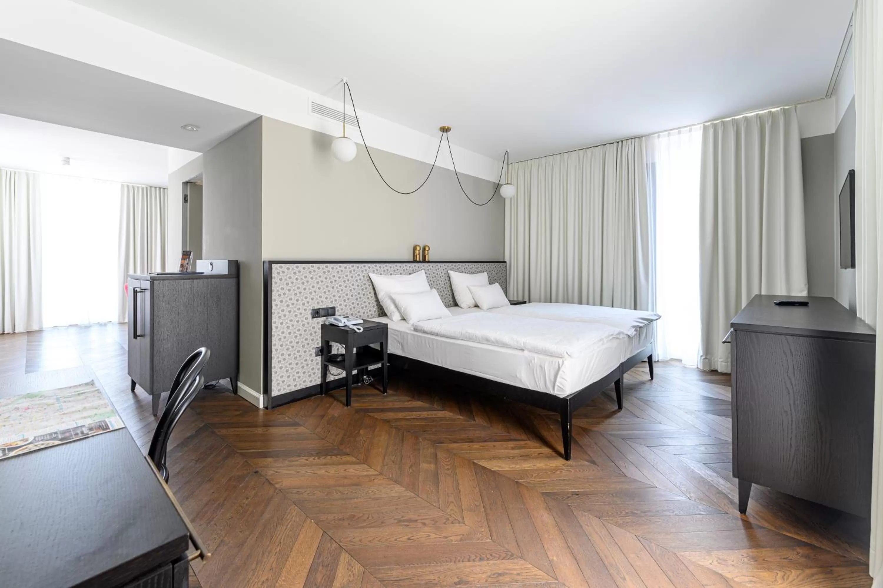 Photo of the whole room, Bed in Hotel Caroline