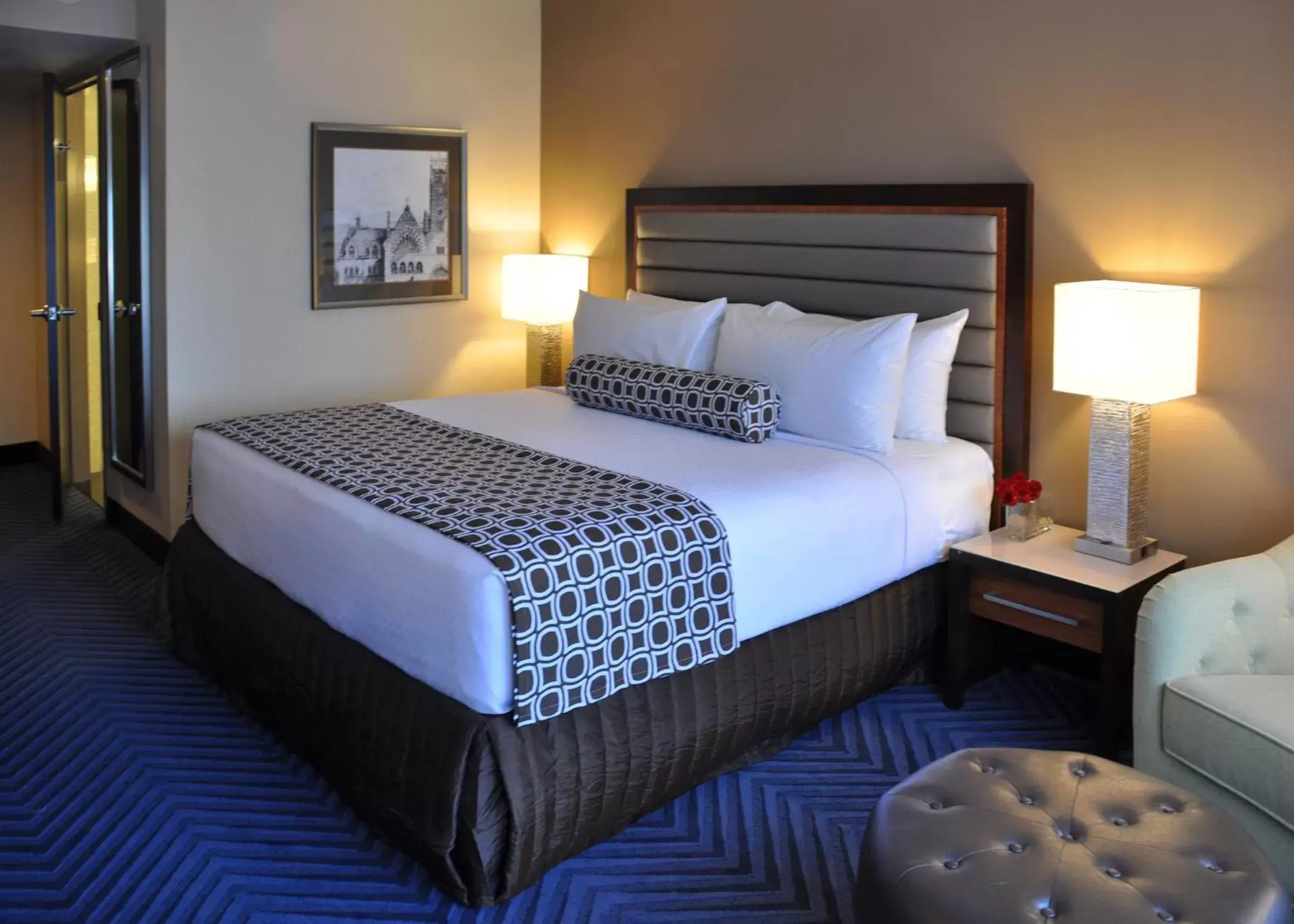 Bedroom in Crowne Plaza Princeton, an IHG Hotel