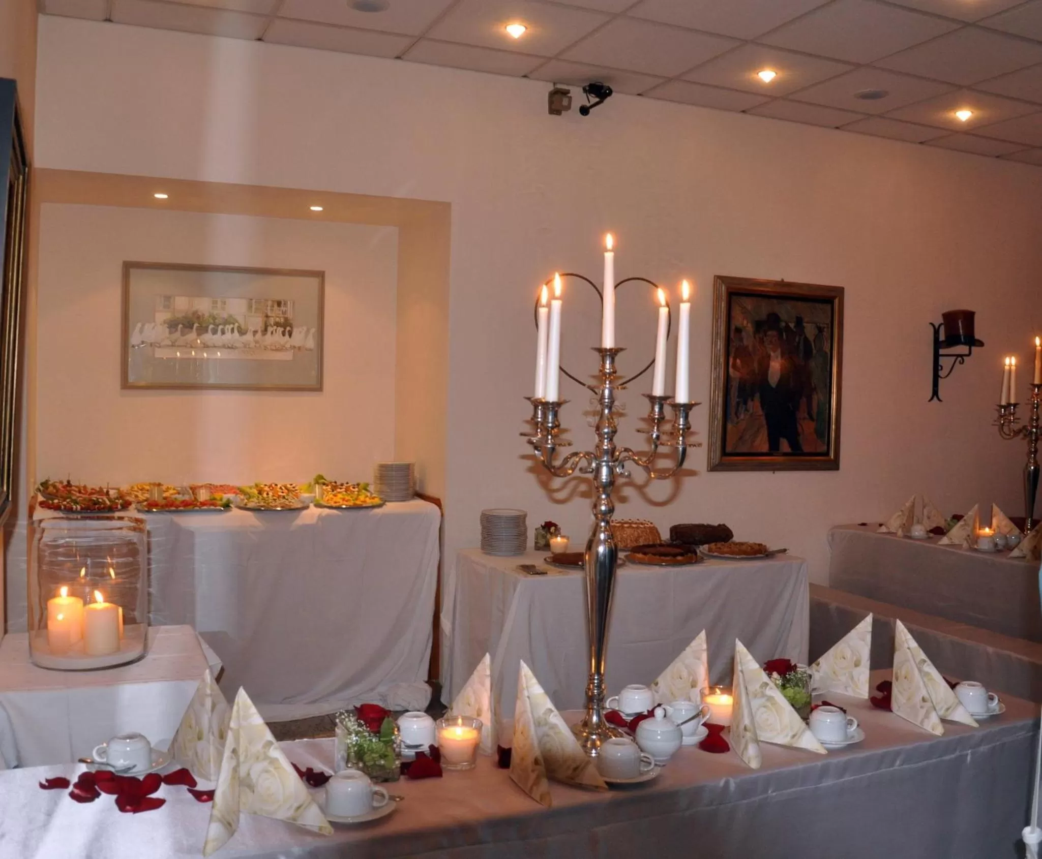 Food in Residenz Royal