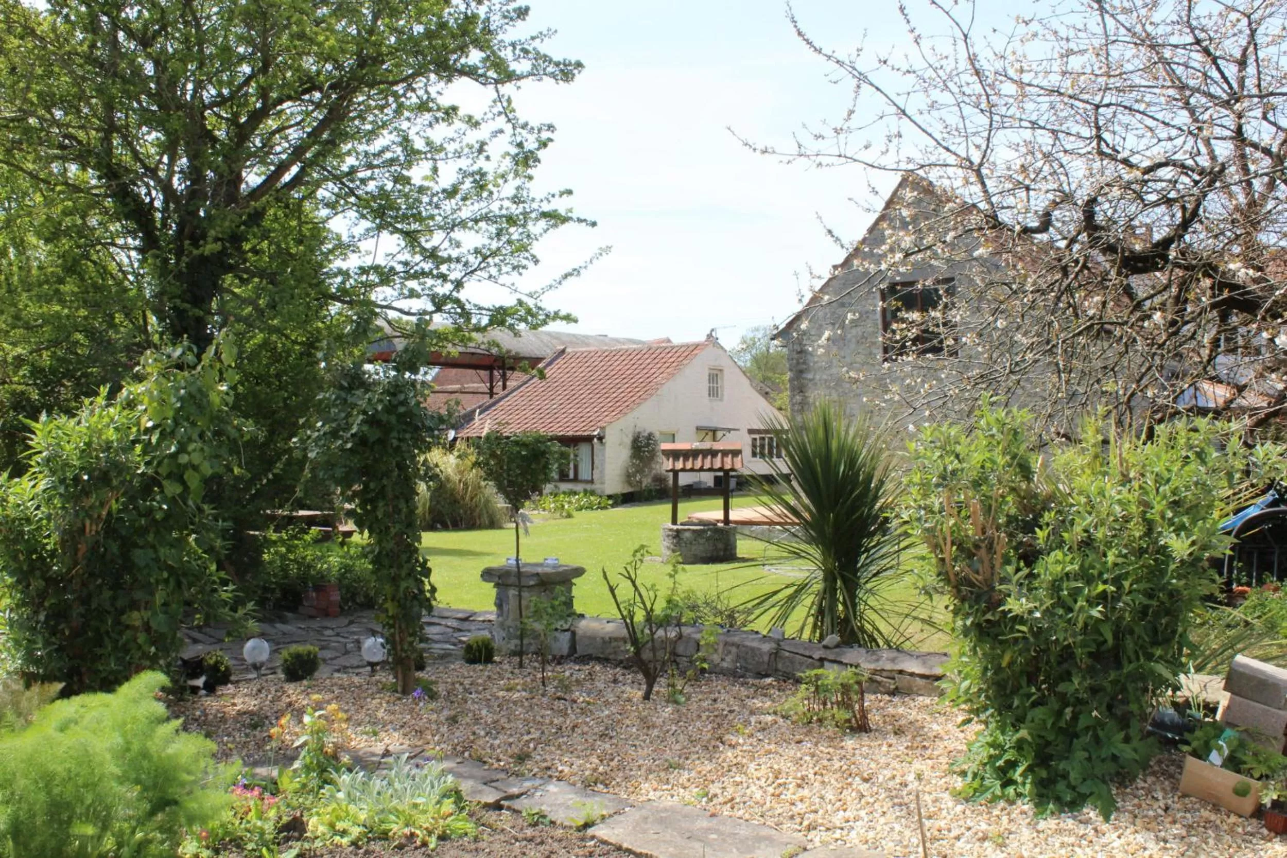 Day, Garden in Little England Retreats - Cottage, Yurt and Shepherd Huts