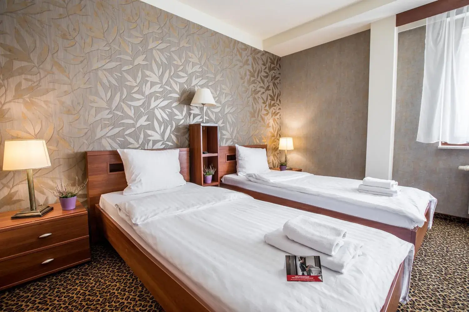 Bed in Hotel Diament Vacanza Katowice - Siemianowice