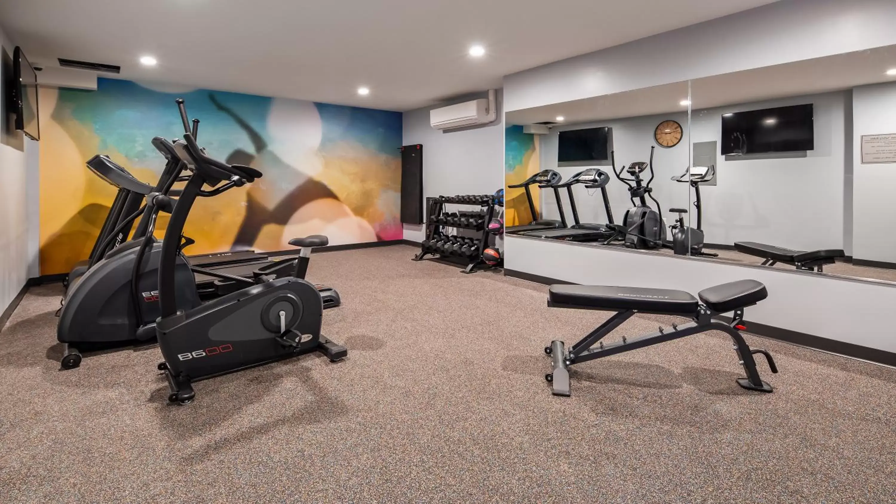 Fitness centre/facilities, Fitness Center/Facilities in Best Western Plus Landmark Inn