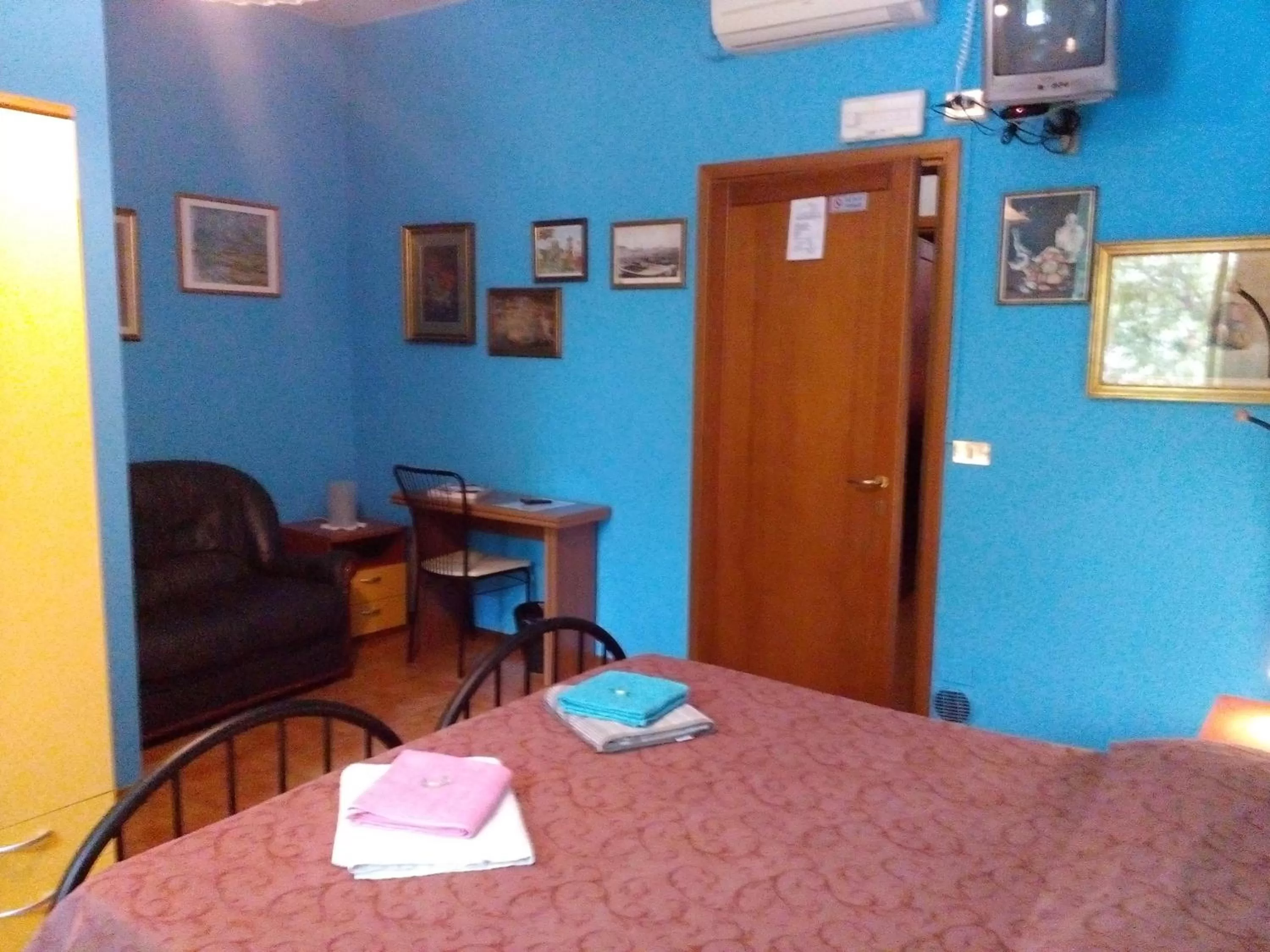 Room Photo in Soggiorno Petrarca