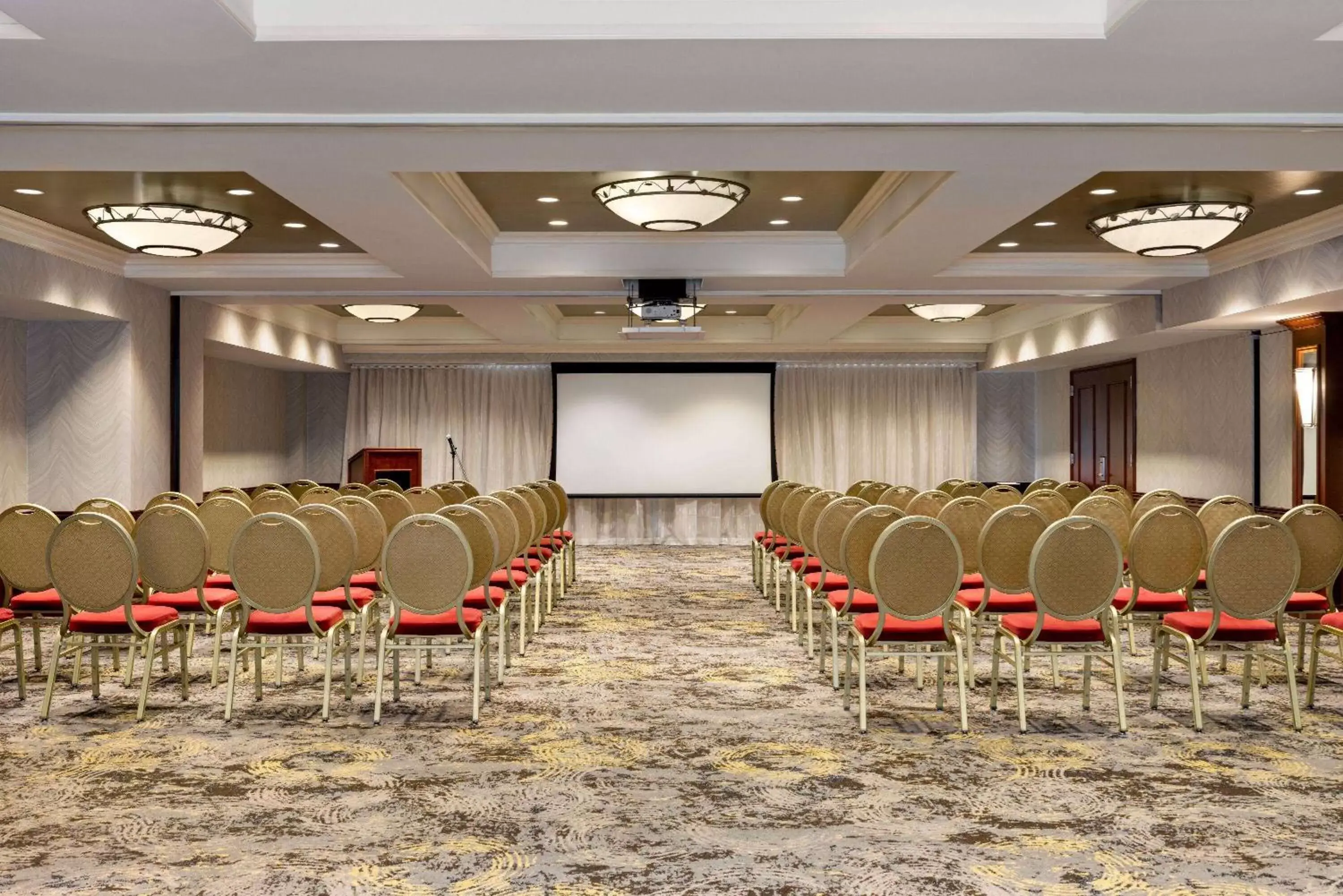 Meeting/conference room in Viana Hotel and Spa, Trademark Collection by Wyndham