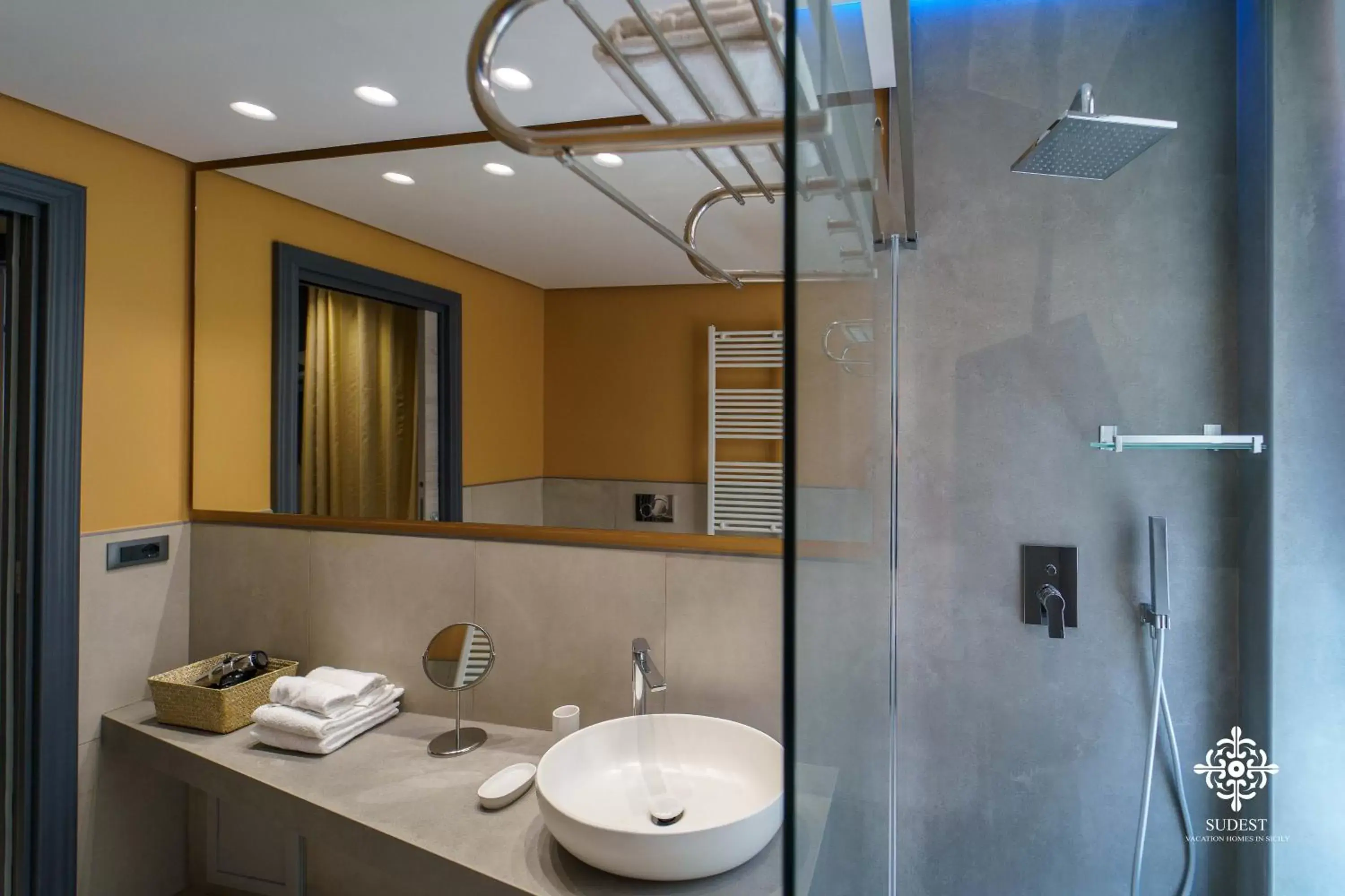 Bathroom in Matteotti Luxury Residence