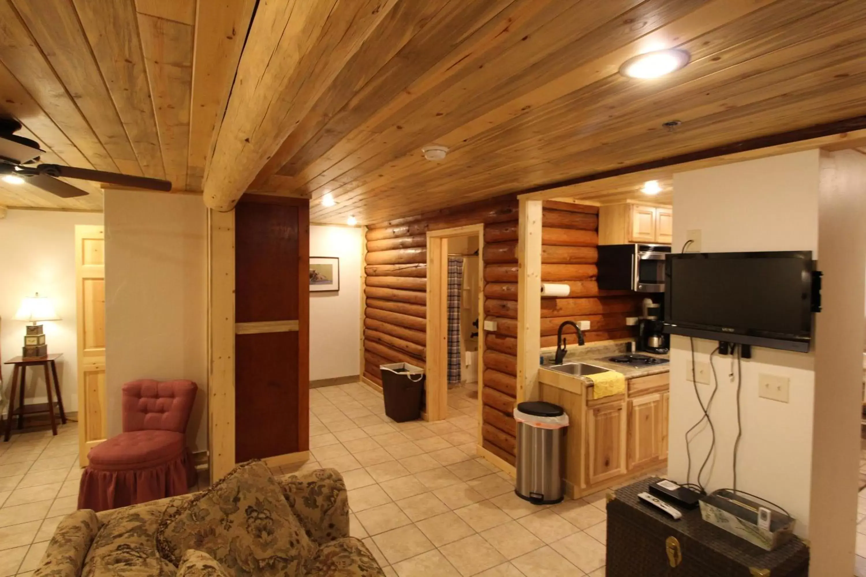 Other, TV/Entertainment Center in Wapiti Lodge