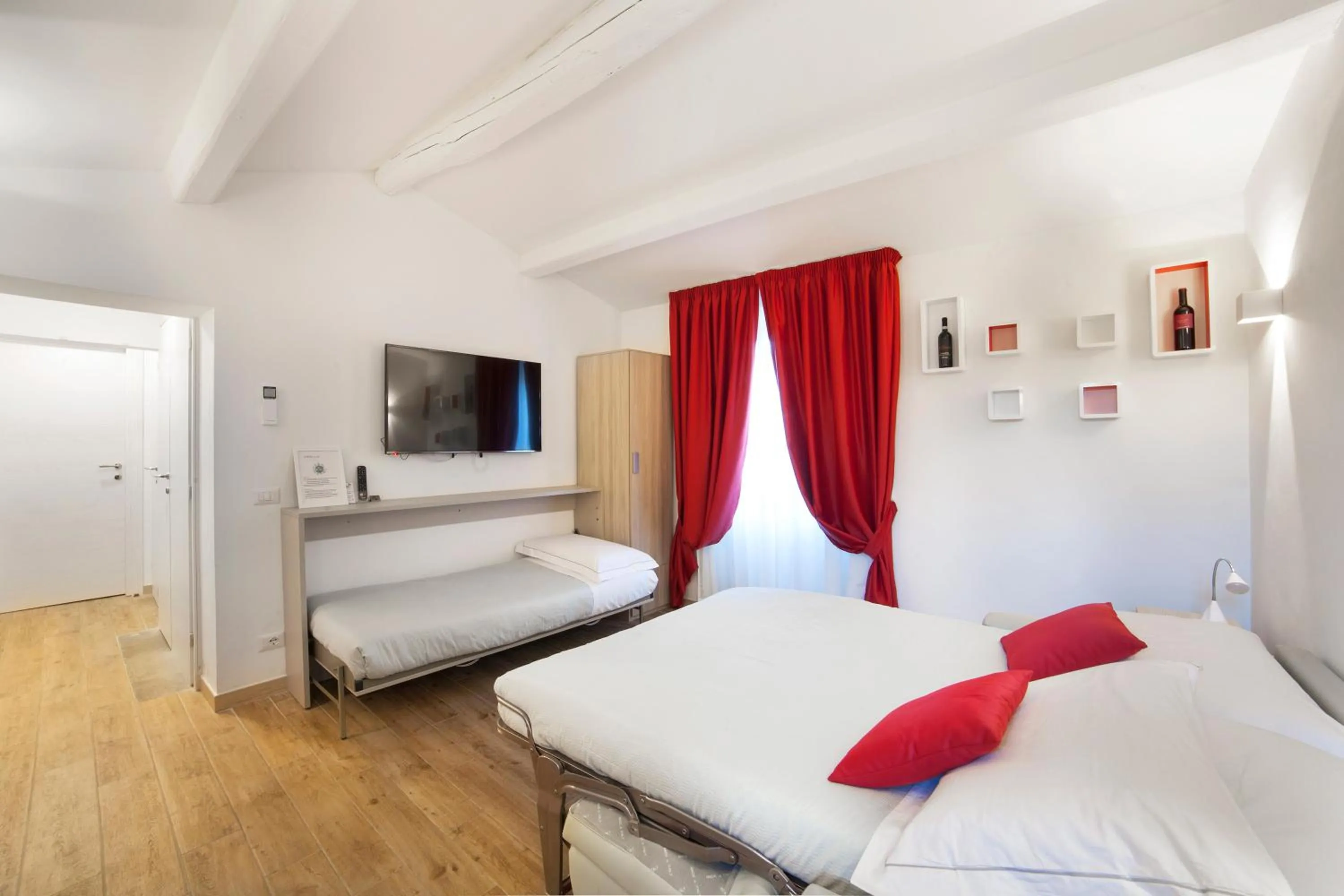 Bed in Apollo Guest House