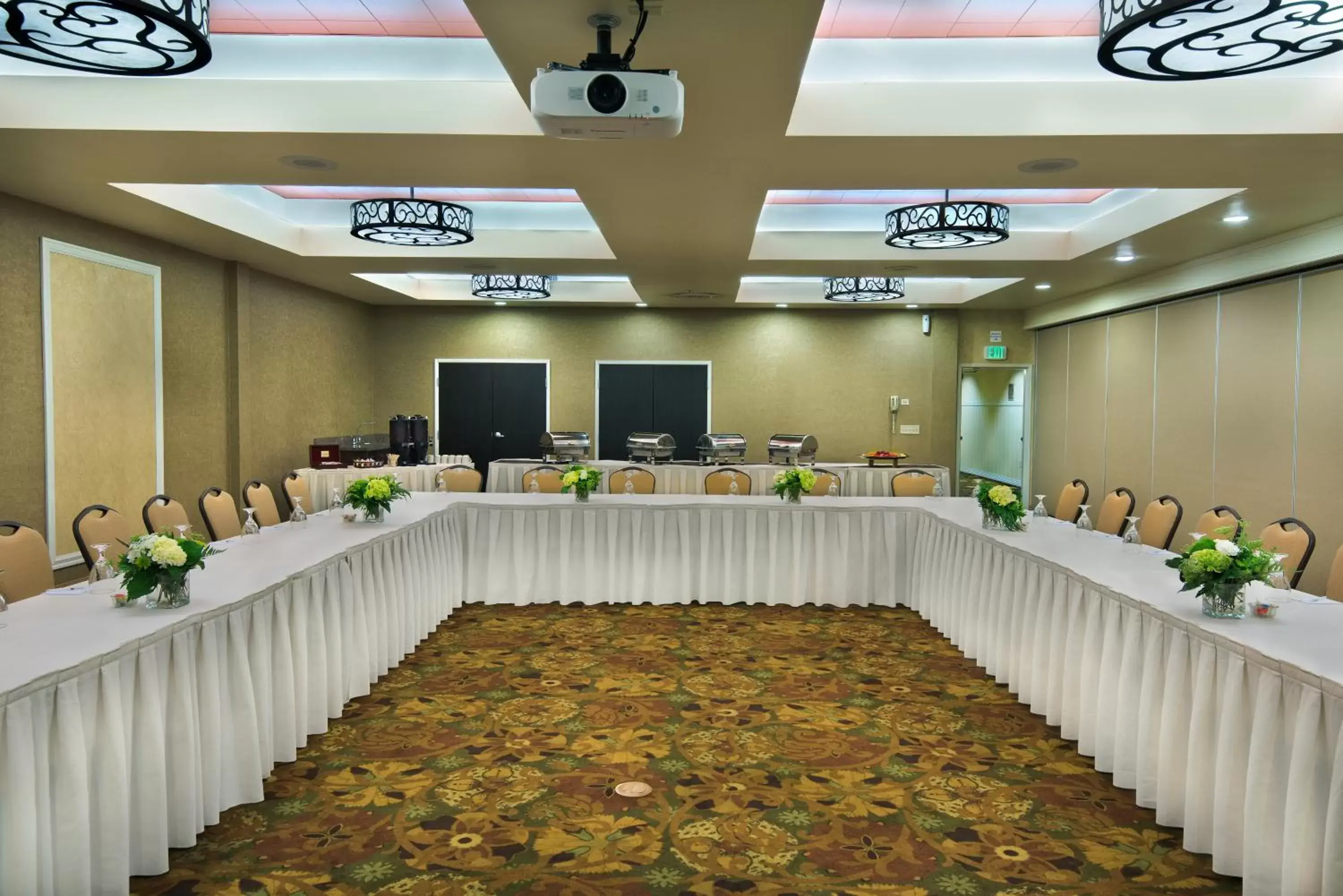 Meeting/conference room, Business Area/Conference Room in Oxford Suites Boise