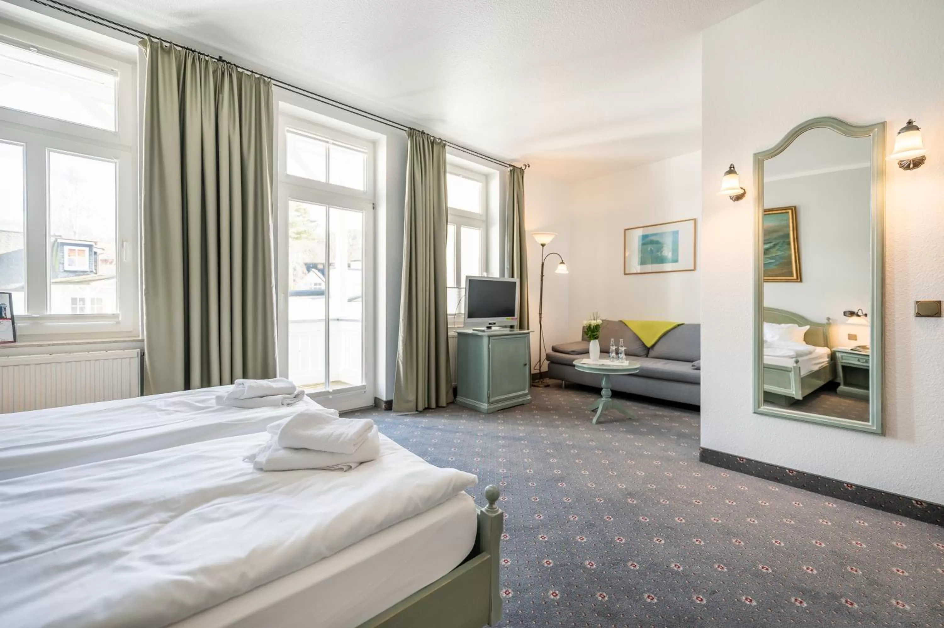 Photo of the whole room, Bed in Hotel Villa Neander