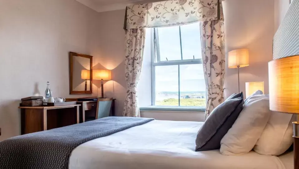 Bed in Mullion Cove Hotel & Spa