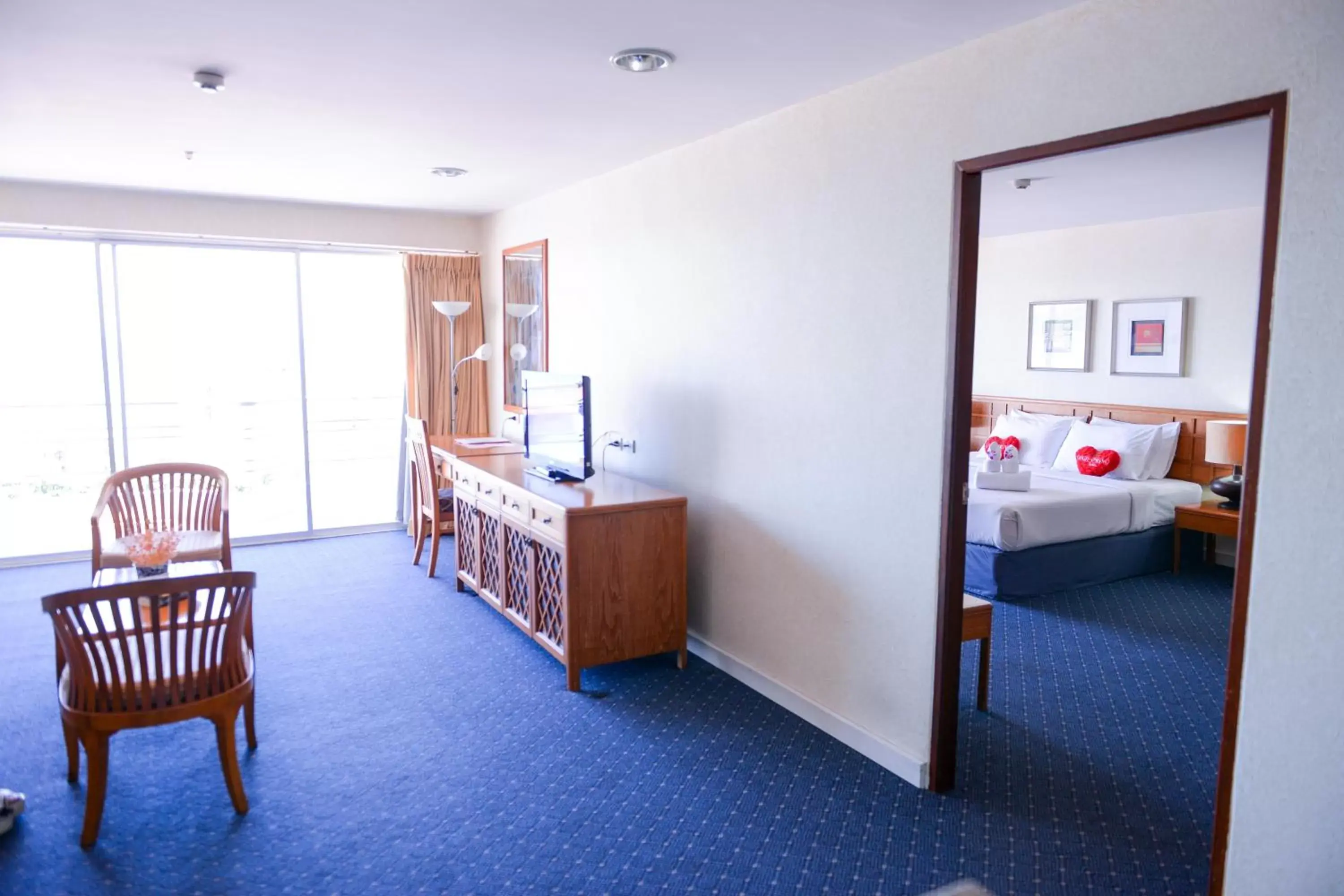 Bedroom in Sandy Spring Hotel