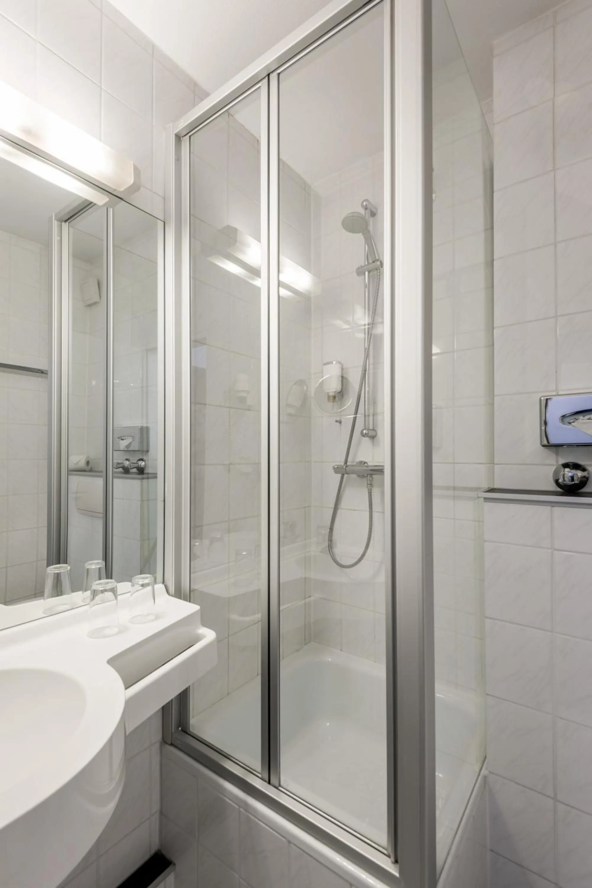 Bathroom in Hotel Belmont Classic