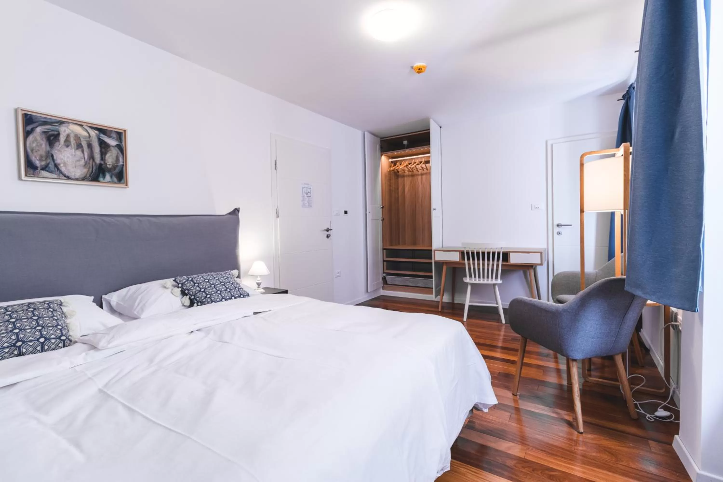 Bed in Second Life in Piran - Hotel Zala Piran with private parking and shuttle service