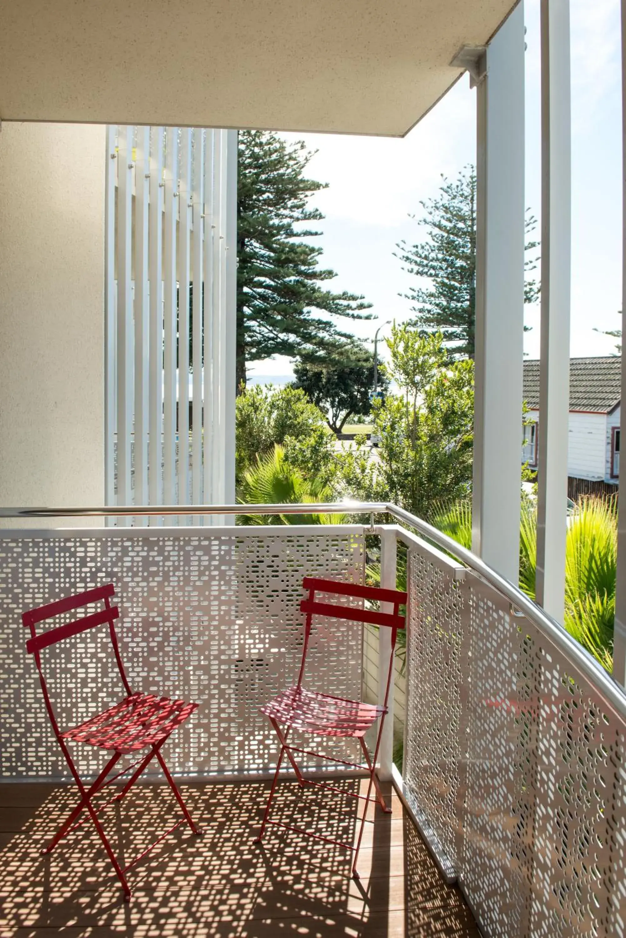 Balcony/Terrace in Navigate Seaside Hotel & Apartments