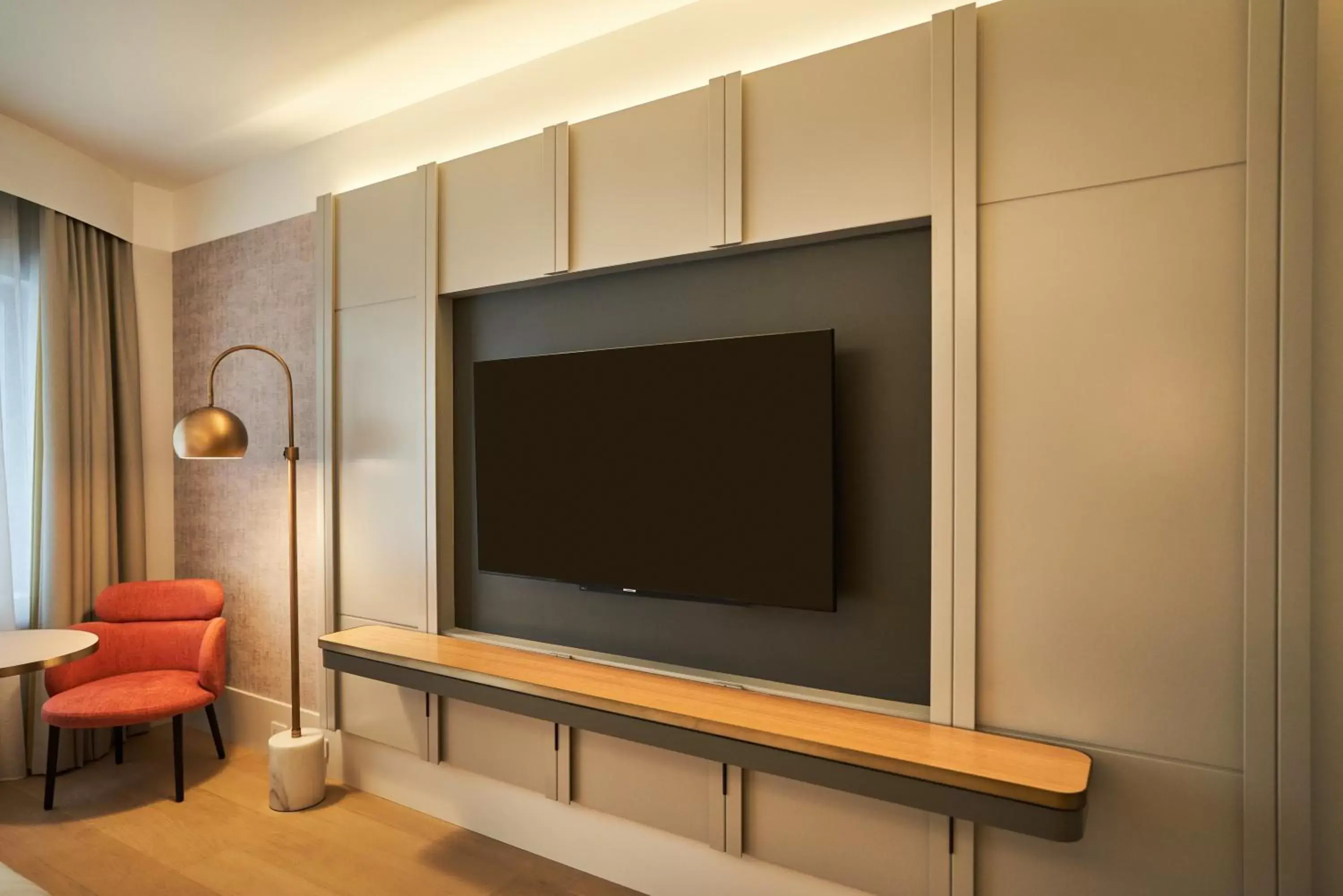 TV and multimedia, TV/Entertainment Center in The Porter House Hotel Sydney - MGallery