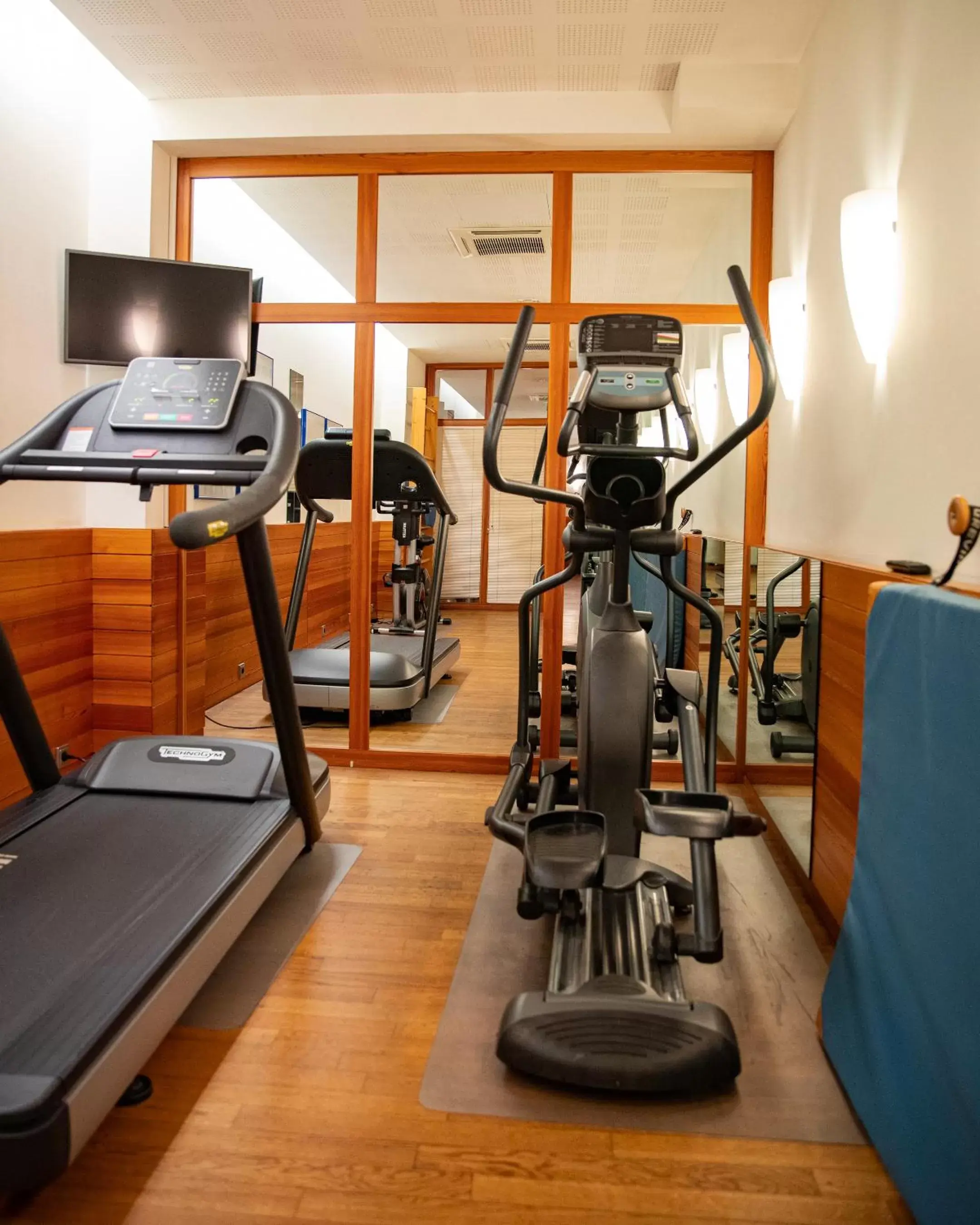 Fitness centre/facilities, Fitness Center/Facilities in K+K Hotel Maria Theresia