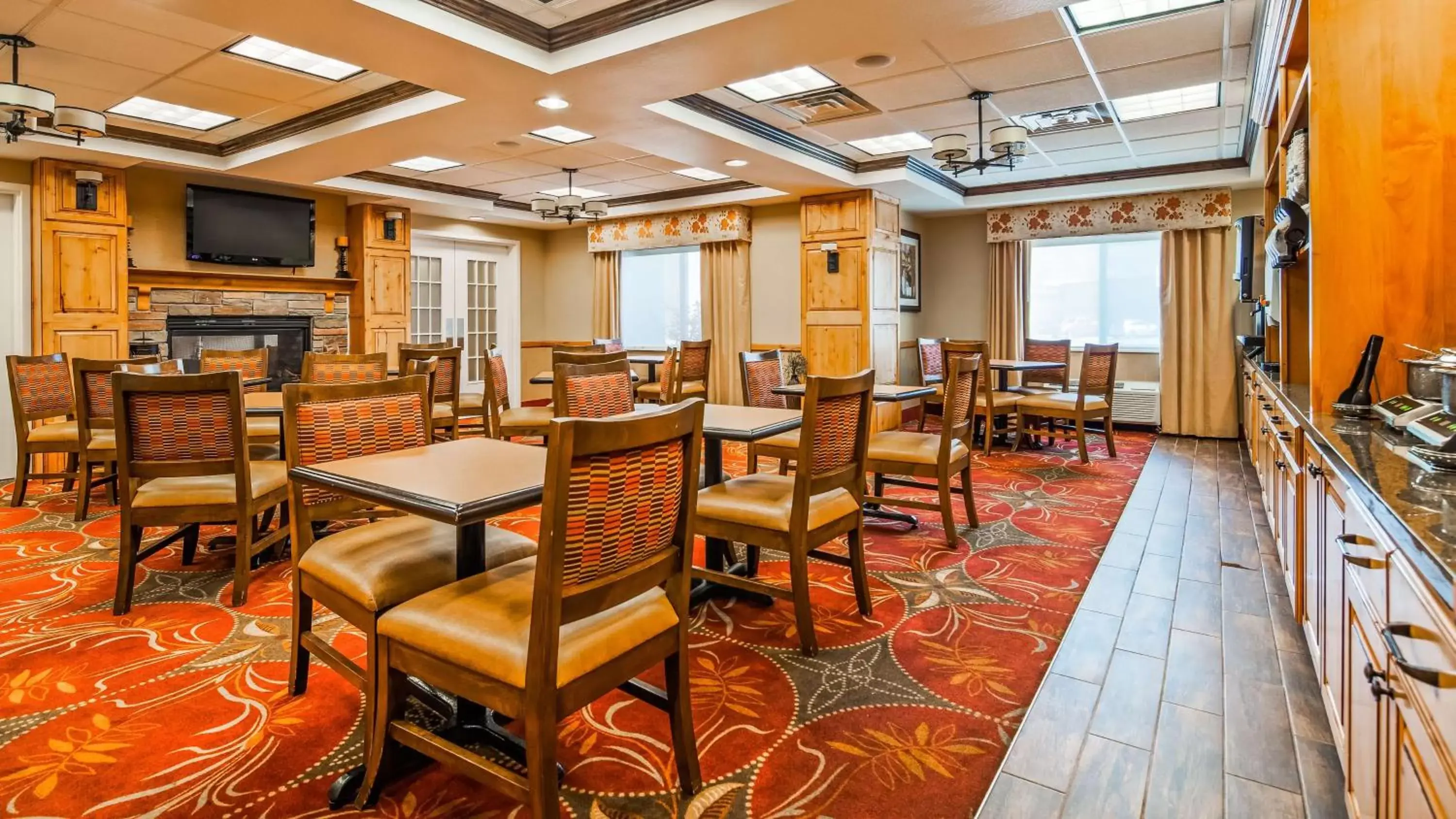 Breakfast, Restaurant/Places to Eat in Best Western Plus Canyon Pines