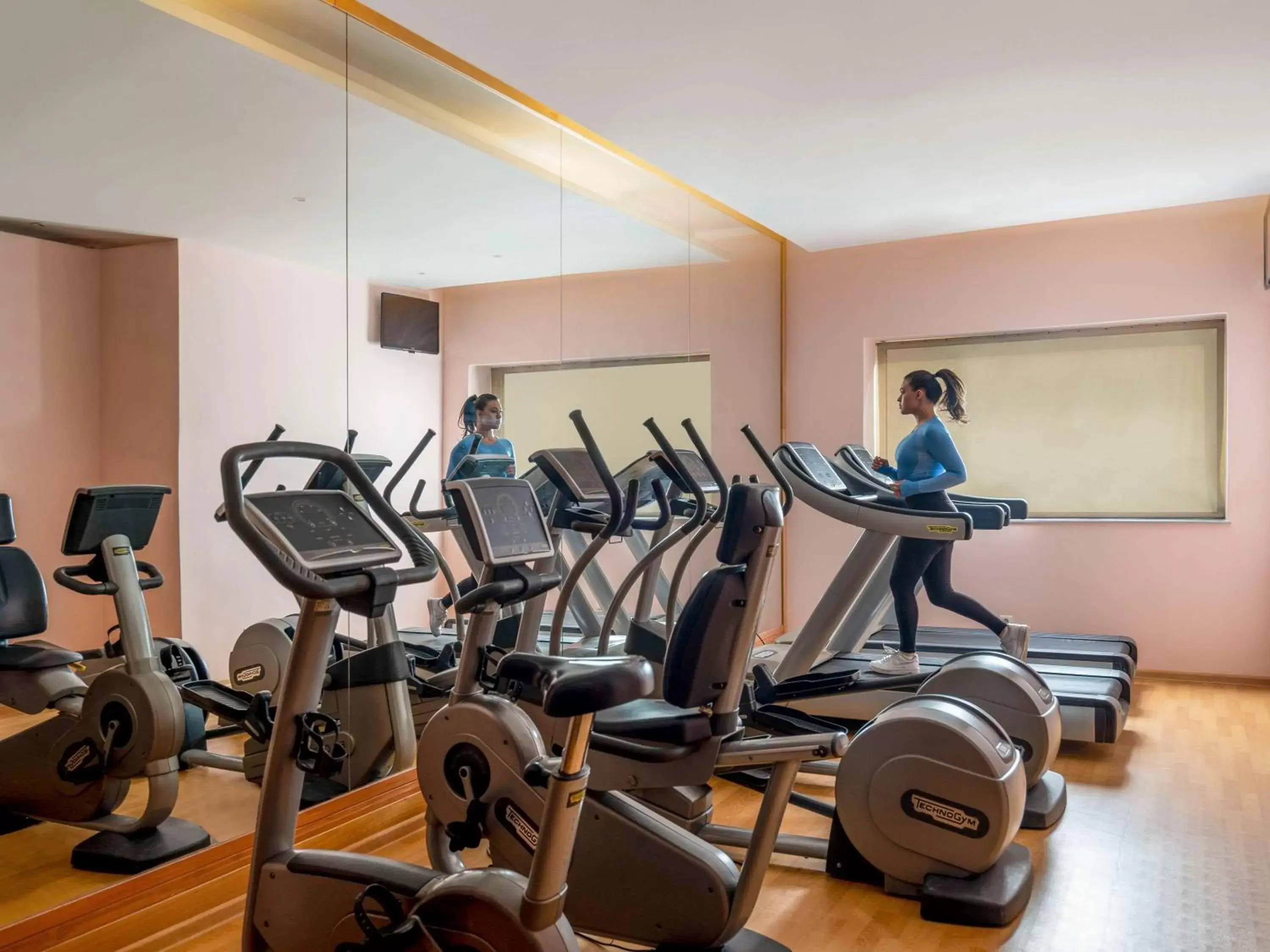 Fitness centre/facilities, Fitness Center/Facilities in Novotel Bucharest City Centre