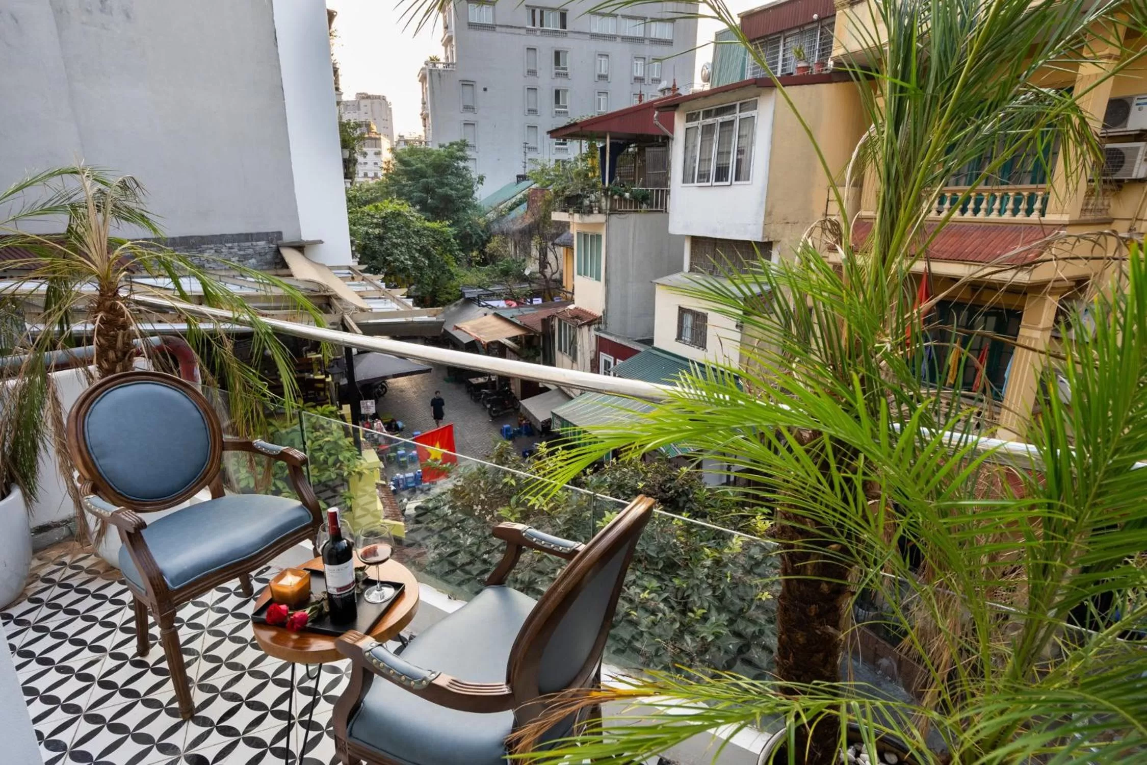 Balcony/Terrace in Hanoi Memory Legends Hotel