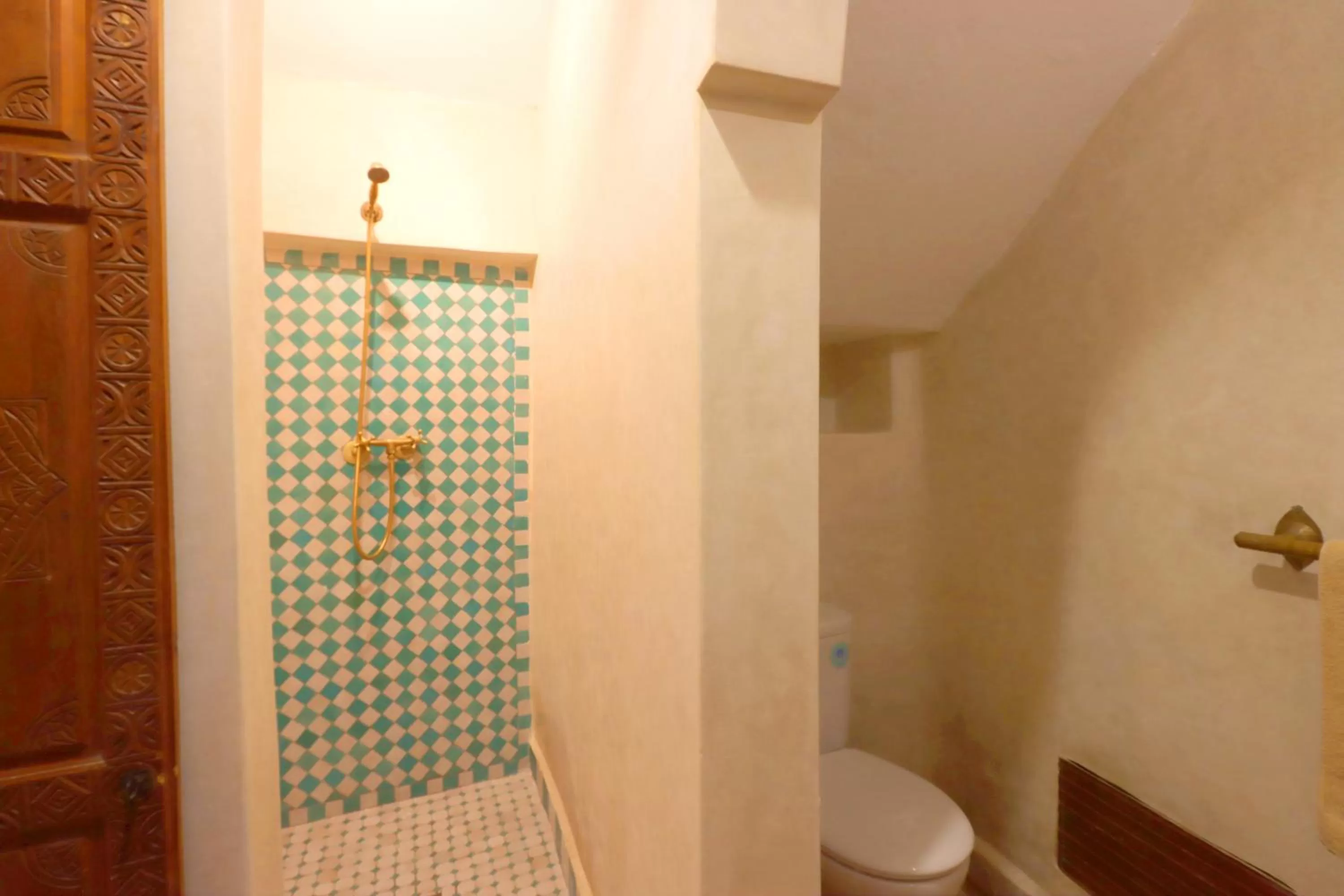 Shower in Riad Venezia