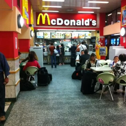 Restaurant/places to eat in Happy Stay