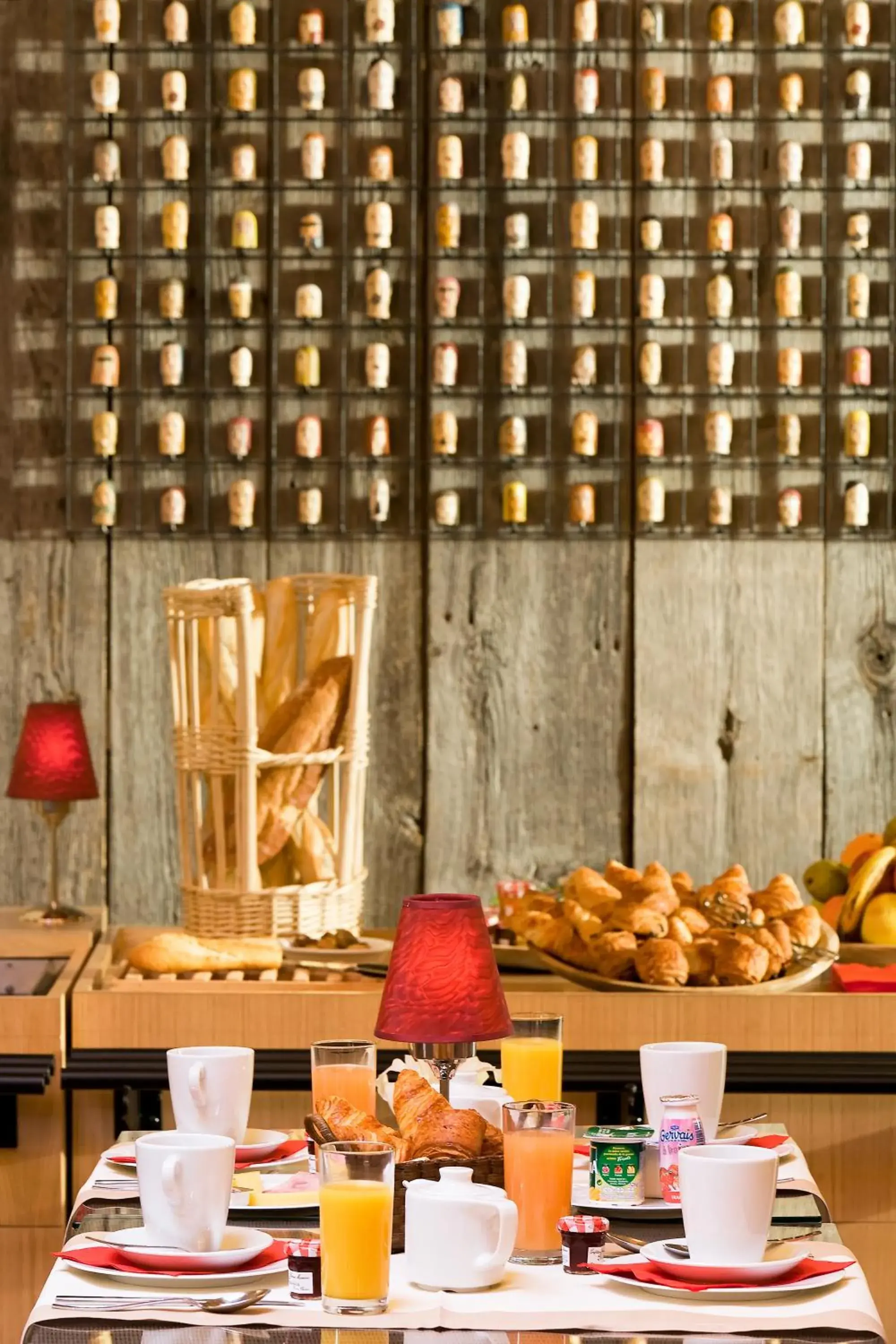 Restaurant/places to eat in ibis Styles Cholet Restaurant/places to eat in ibis Styles Cholet