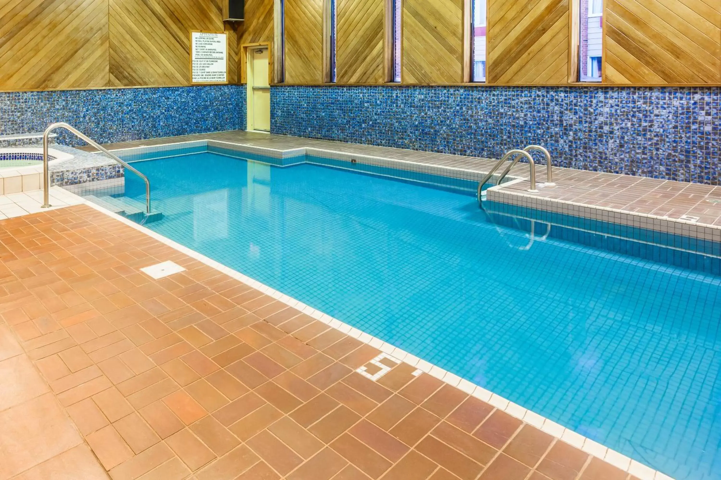 Swimming Pool in Super 8 by Wyndham Campbellton NB