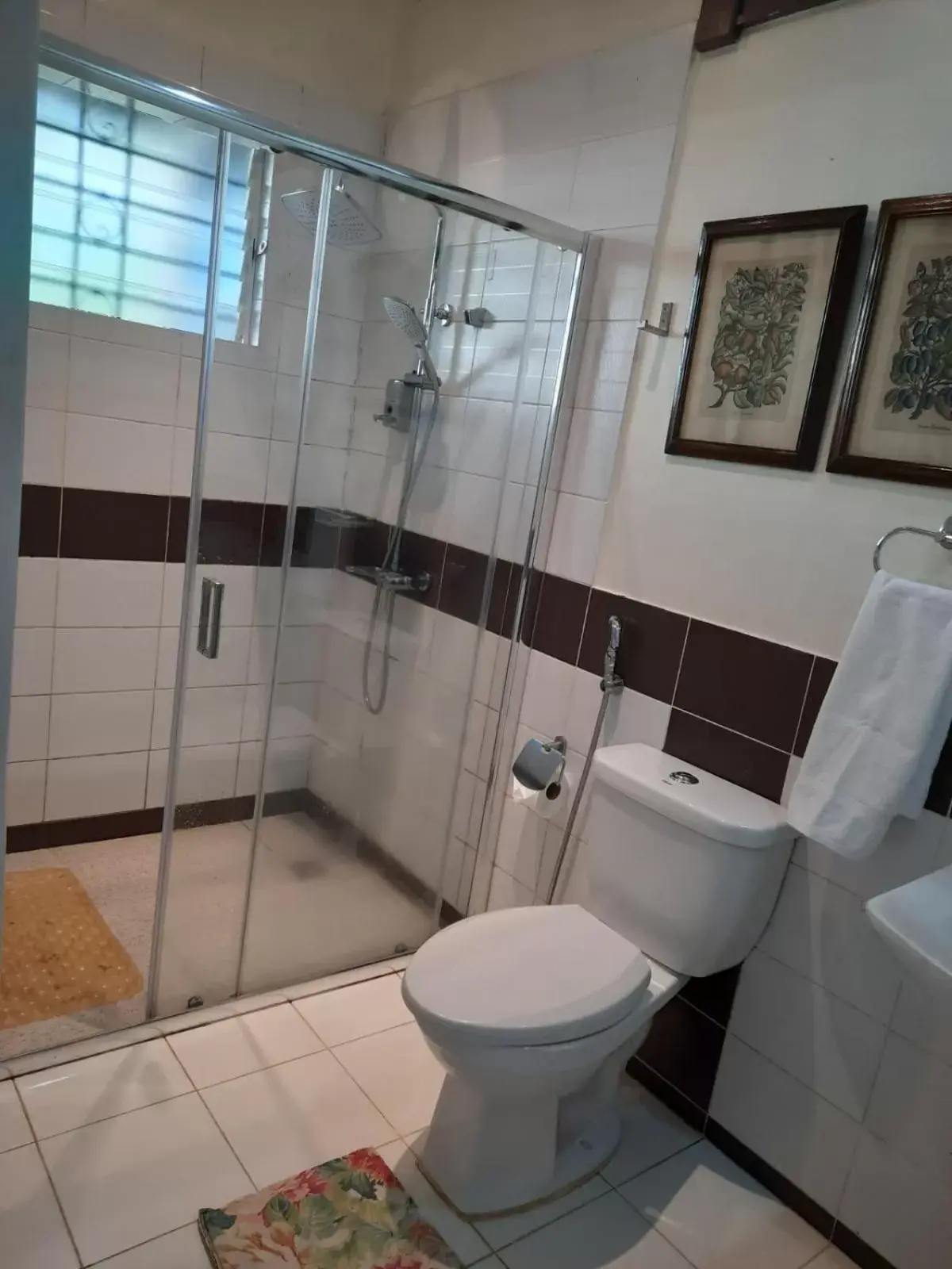 Bathroom in The Duyan House at Sinagtala Resort