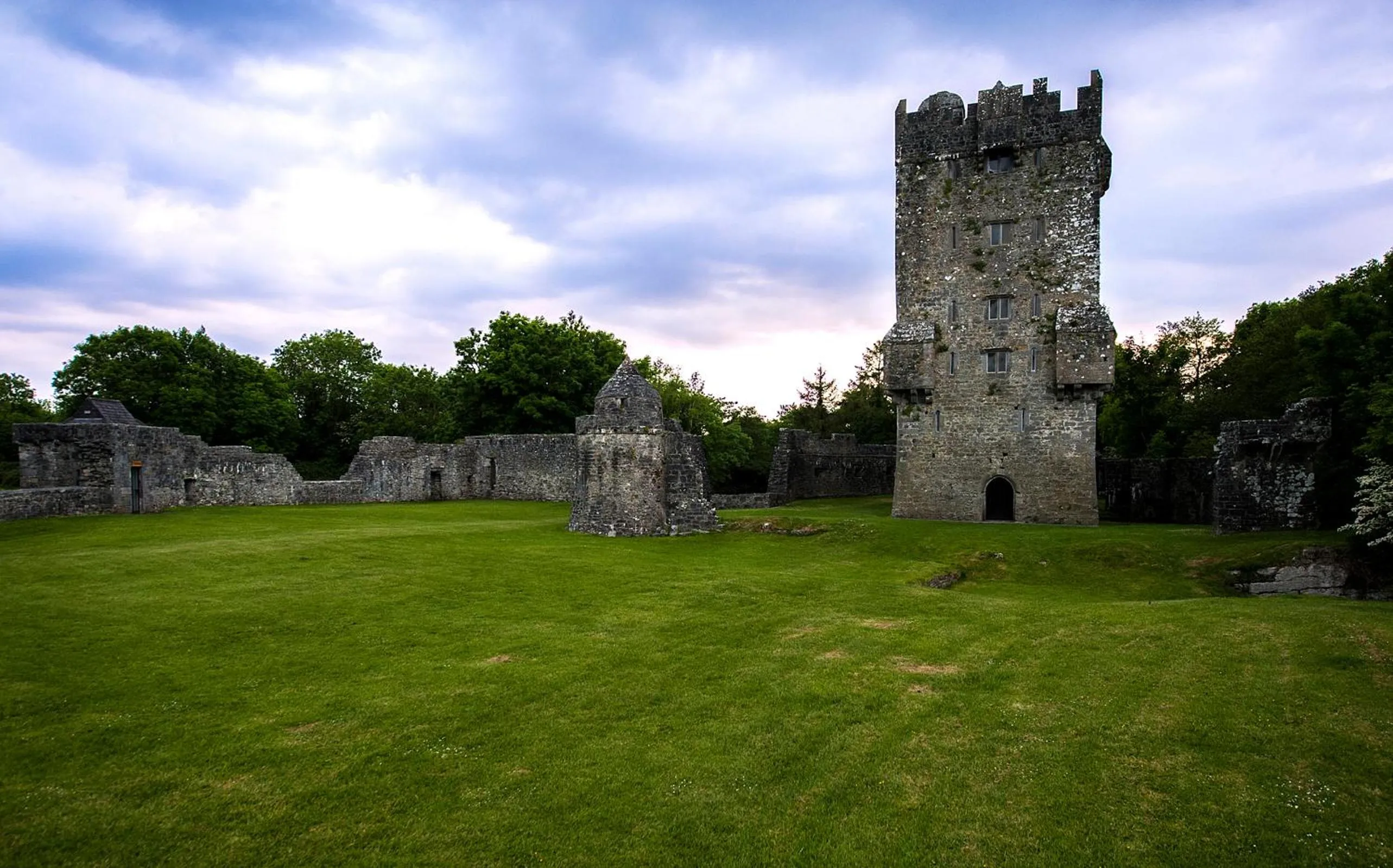 Area and facilities in The Waterfront House Country Home