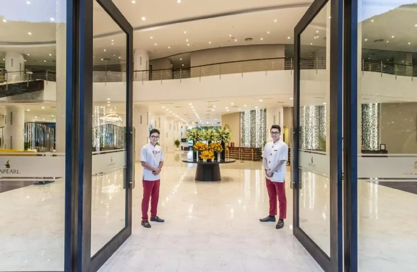 Facade/entrance in Vinpearl Resort & Spa Nha Trang Bay Facade/entrance in Vinpearl Resort & Spa Nha Trang Bay