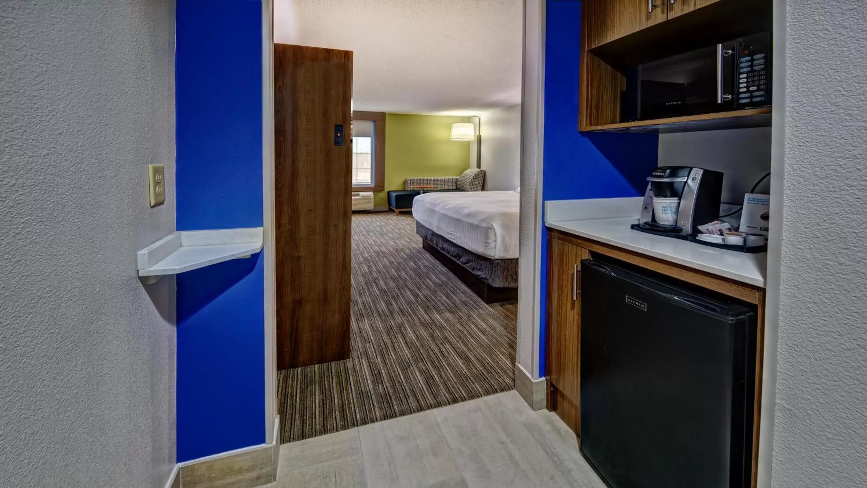 Photo of the whole room, Bed in Holiday Inn Express & Suites Crossville, an IHG Hotel
