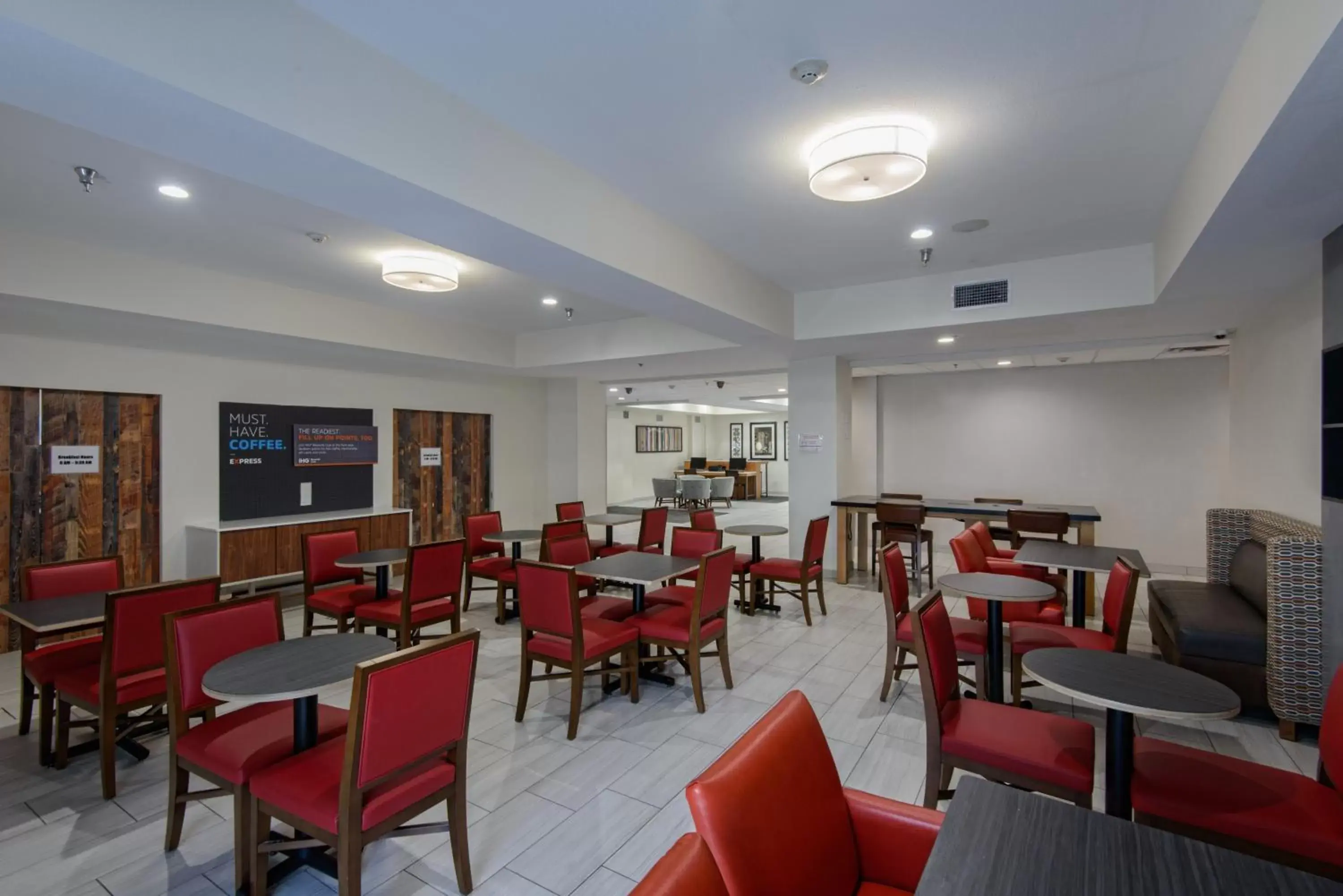 Breakfast, Restaurant/Places to Eat in Holiday Inn Express & Suites Corpus Christi, an IHG Hotel
