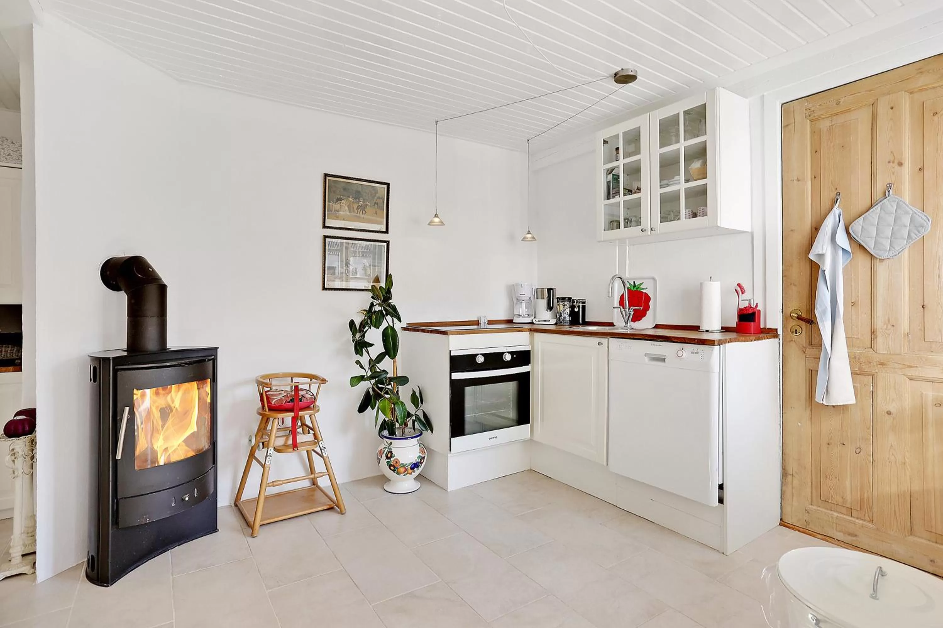 Kitchen or kitchenette in Åløkke BnB