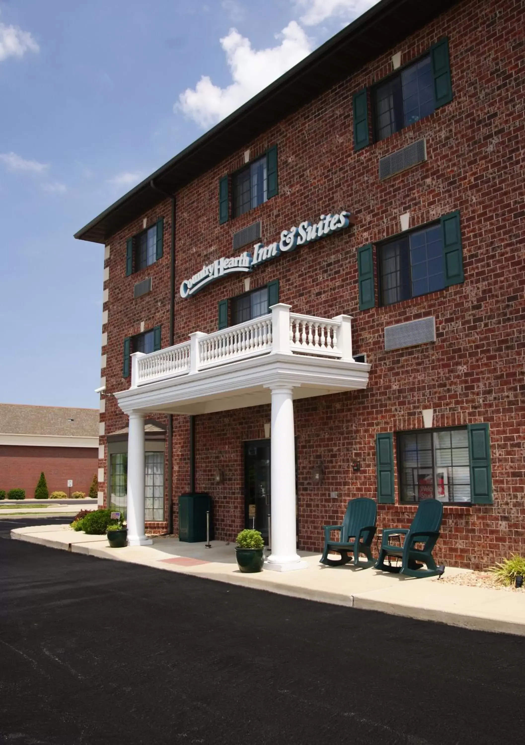 Facade/entrance, Property Building in Country Hearth Inn & Suites Edwardsville