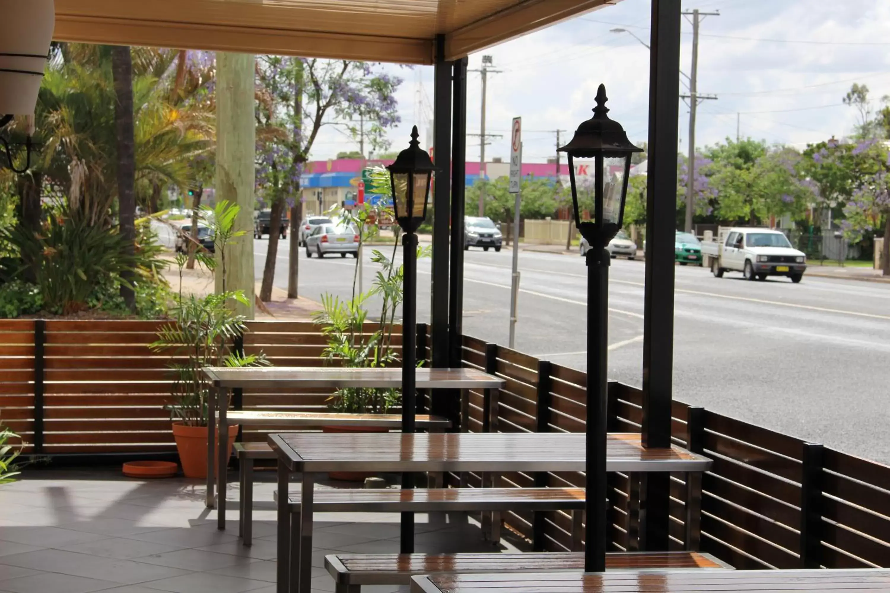 Restaurant/places to eat in Golden West Motor Inn Restaurant/places to eat in Golden West Motor Inn