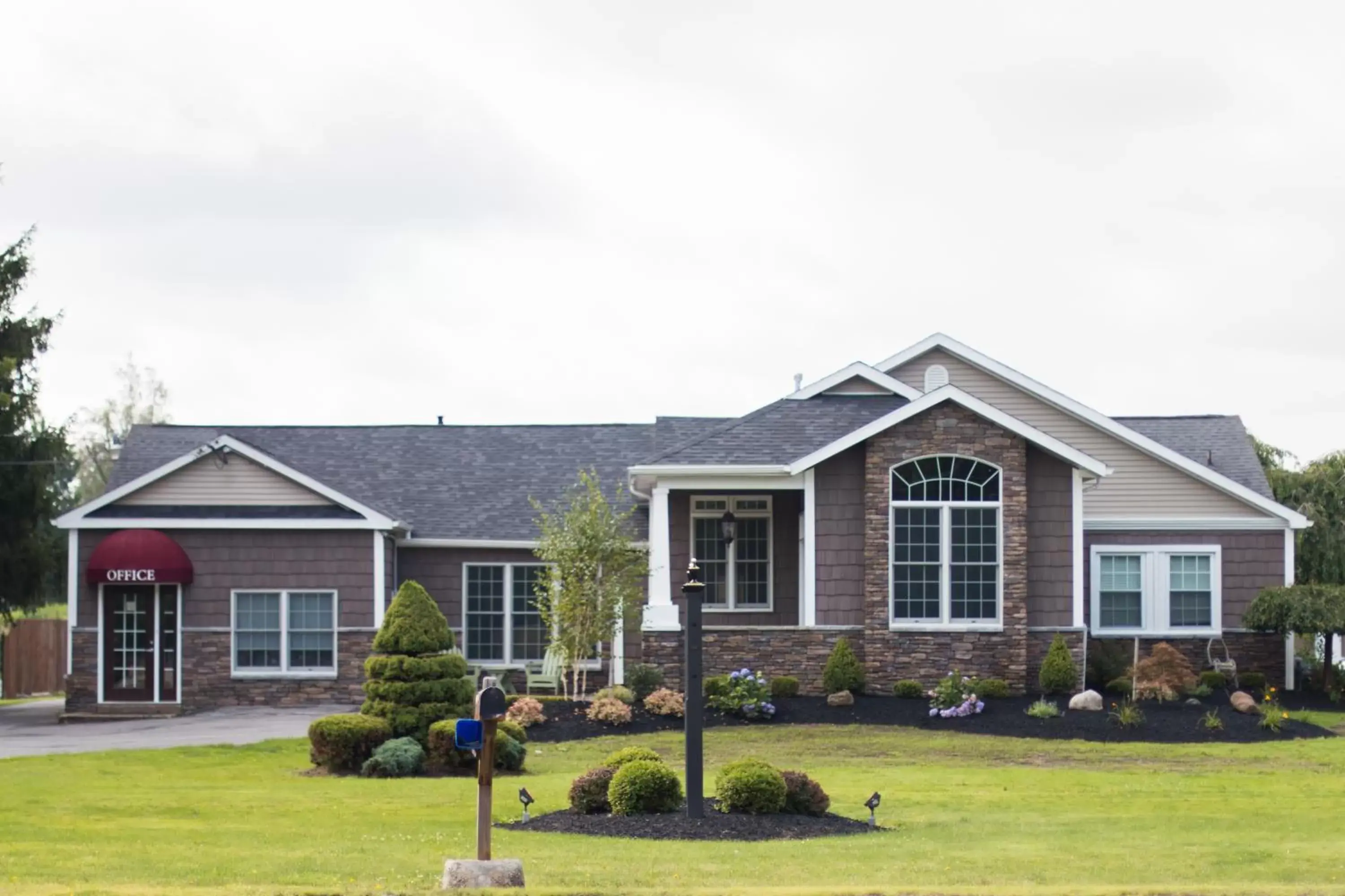 Facade/entrance in Clarence Inn Extended Stay Facade/entrance in Clarence Inn Extended Stay