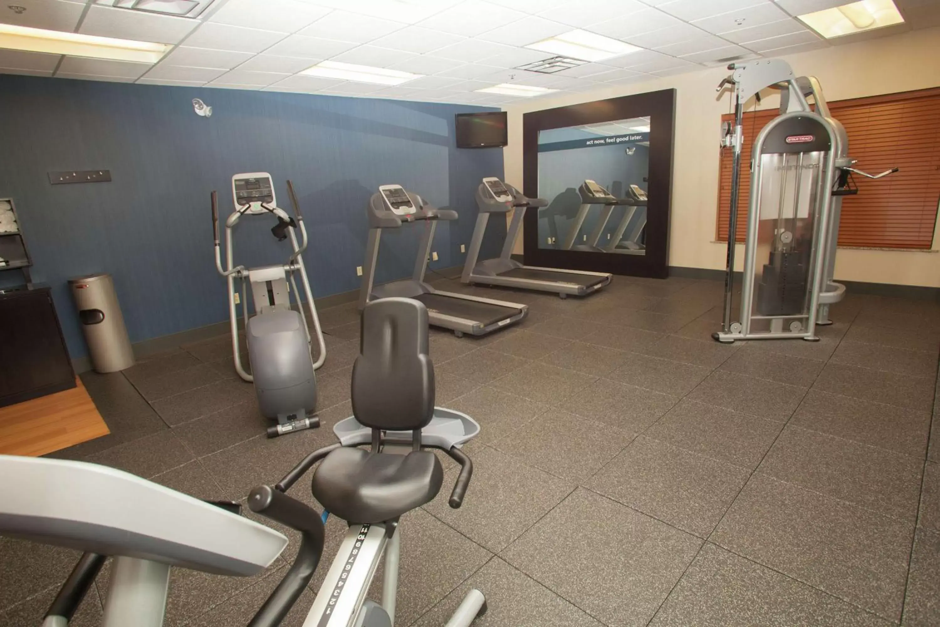 Fitness centre/facilities, Fitness Center/Facilities in Hampton Inn Elmira/Horseheads